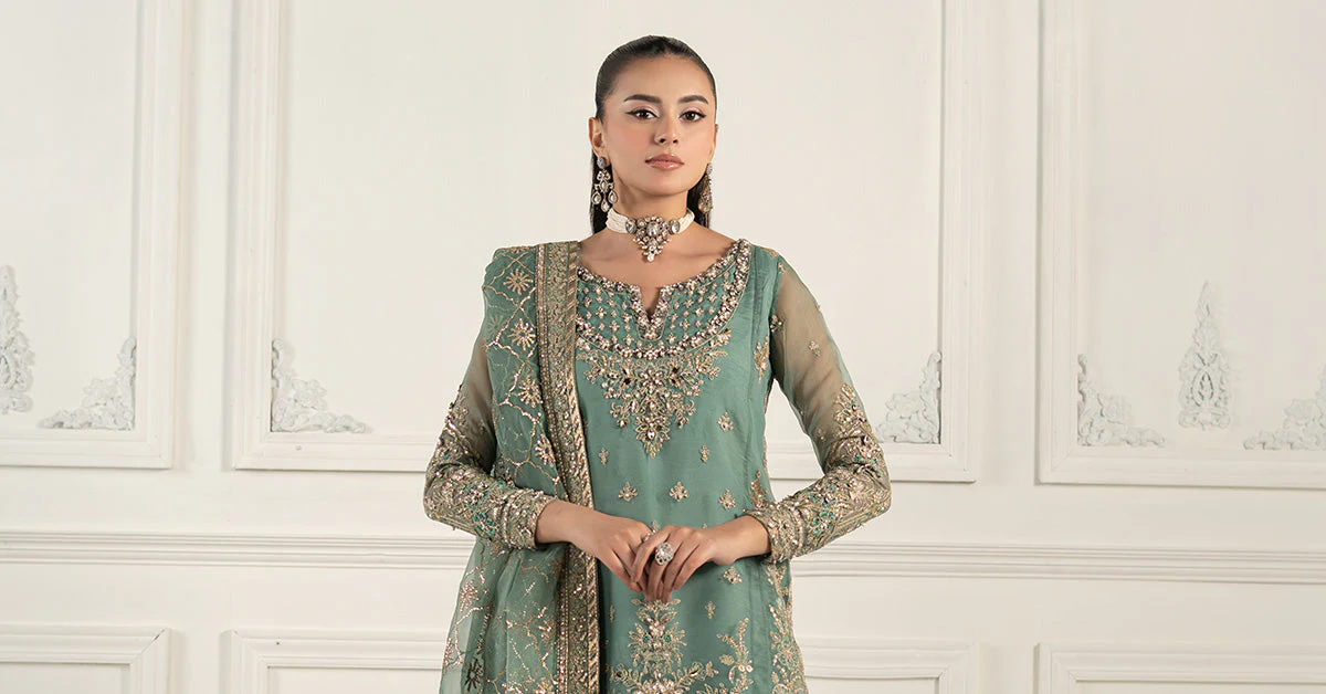 3 Piece Embroidered Organza Suit - Image 11