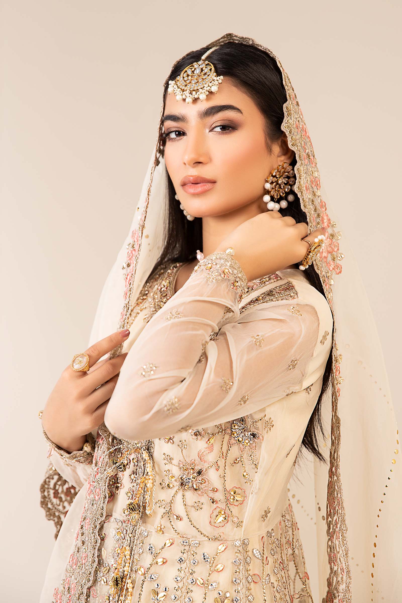 3 Piece Embroidered Organza Suit - Image 9