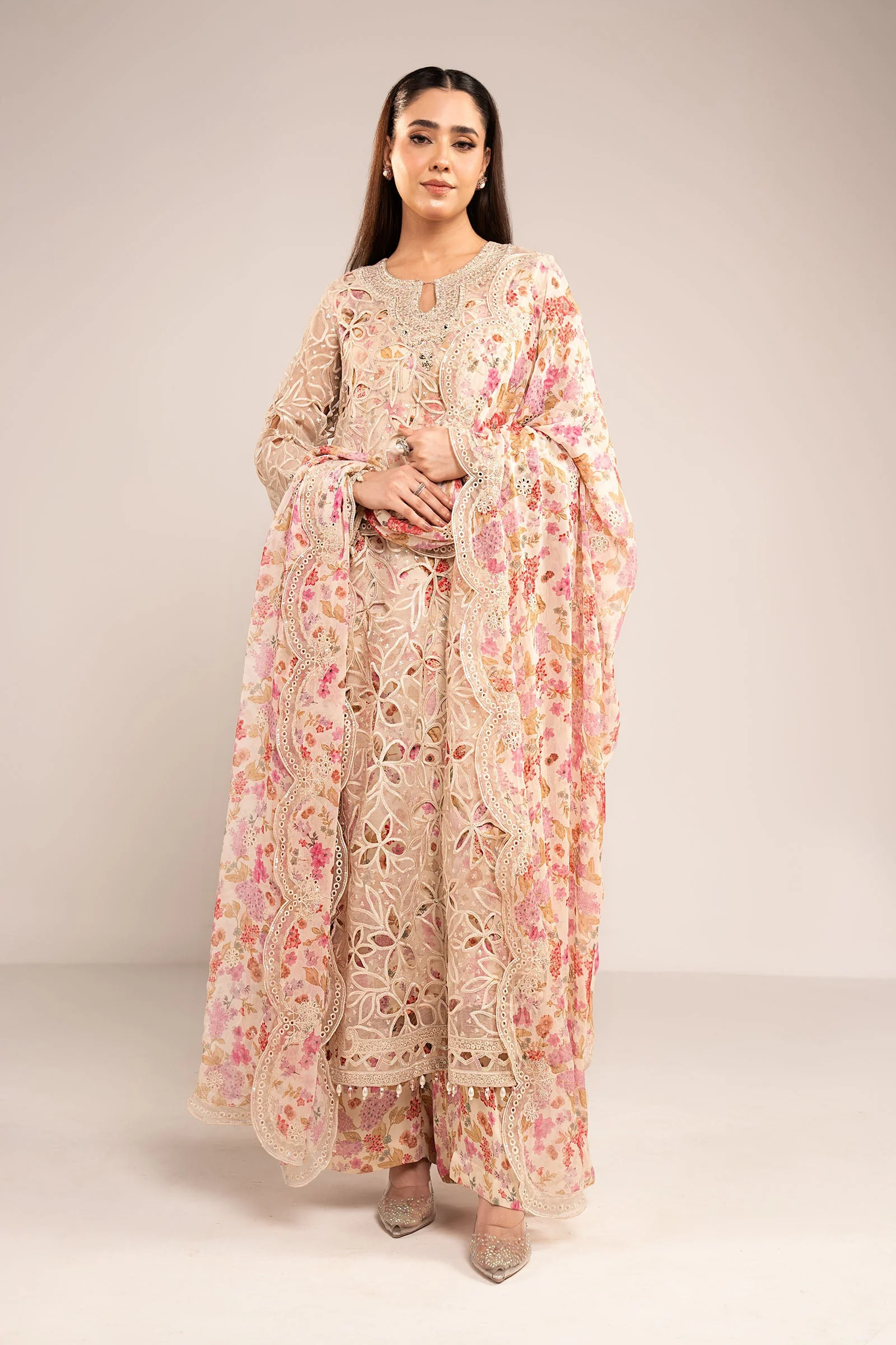 3 Piece Embroidered Organza Suit - Image 10