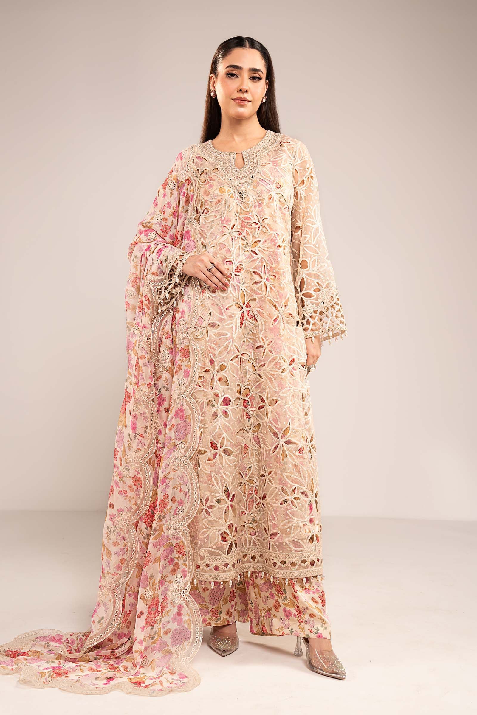 3 Piece Embroidered Organza Suit - Image 8