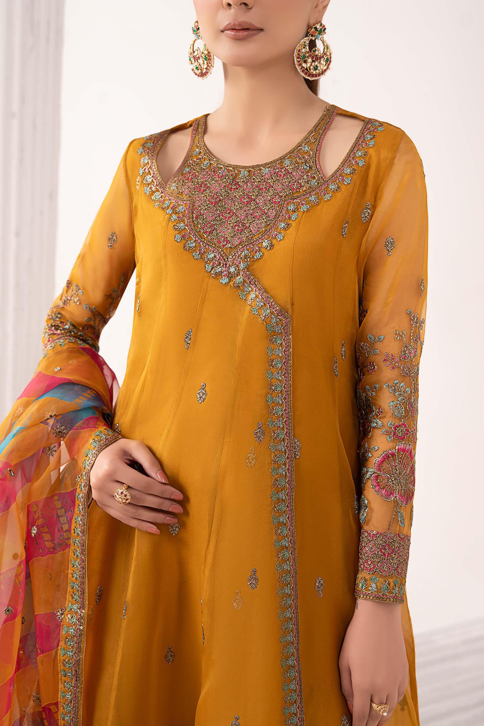 3 Piece Embroidered Organza Suit - Image 4