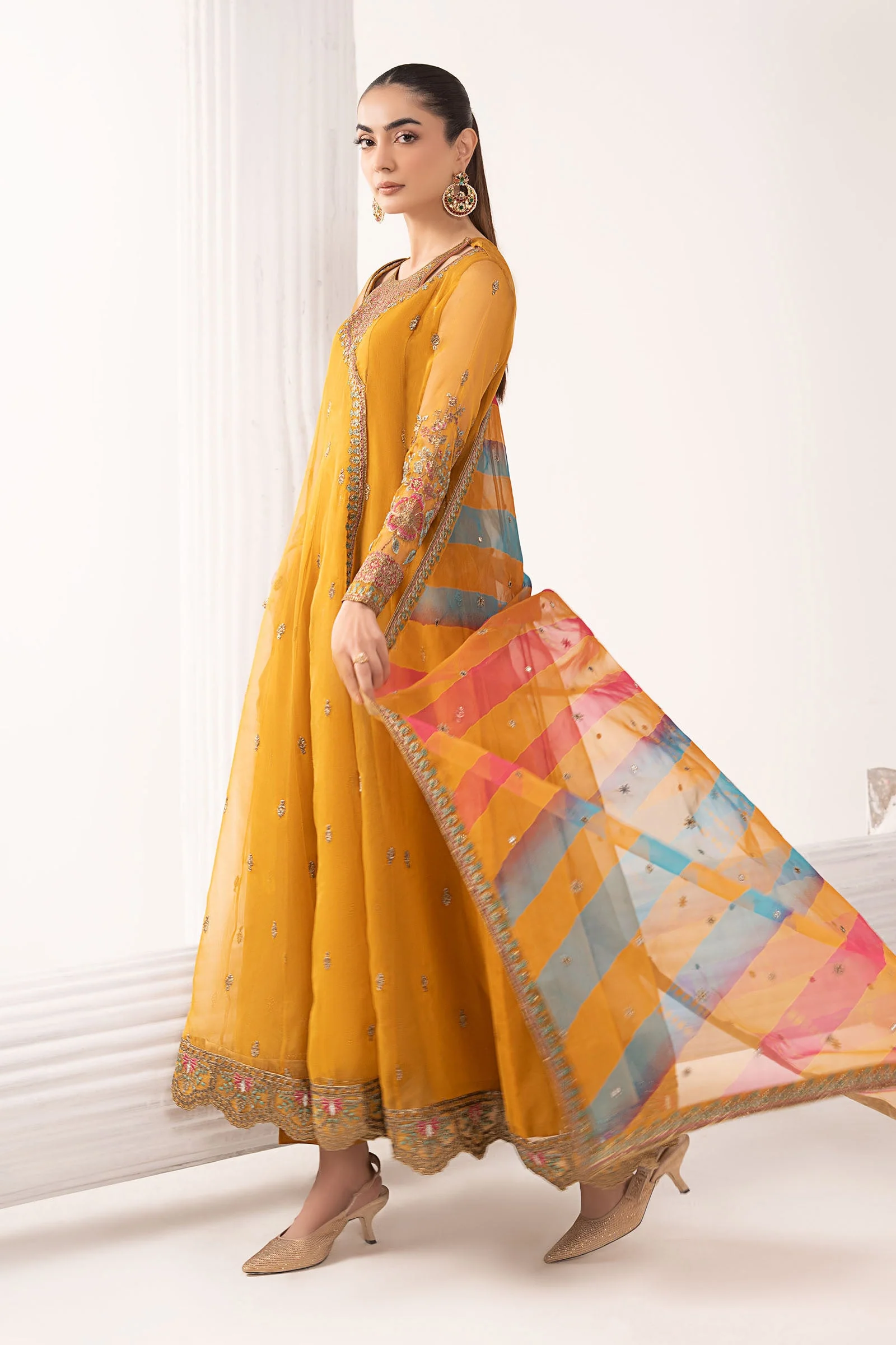 3 Piece Embroidered Organza Suit - Image 7