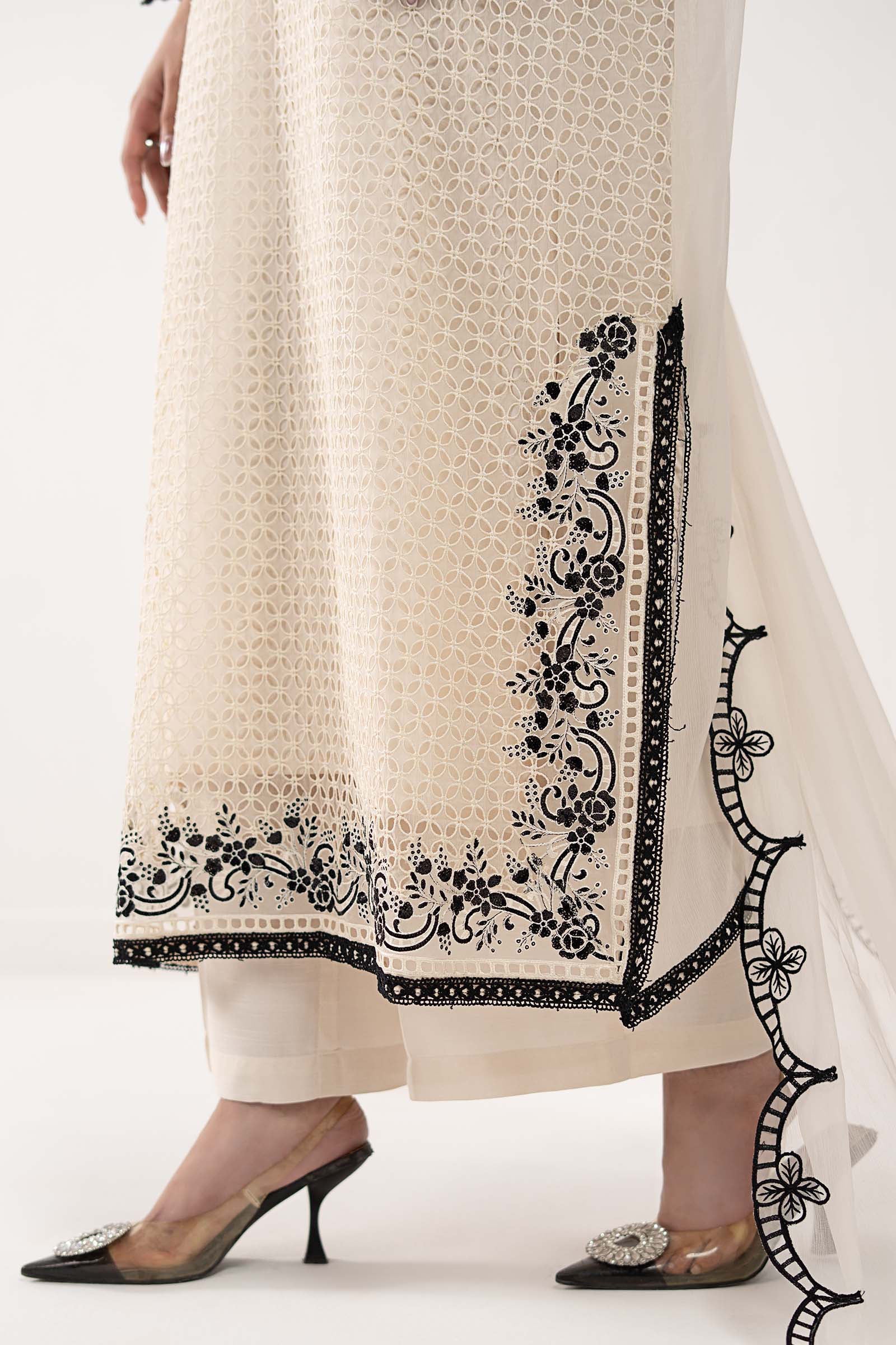 3 Piece Embroidered Chiffon Suit - Image 6