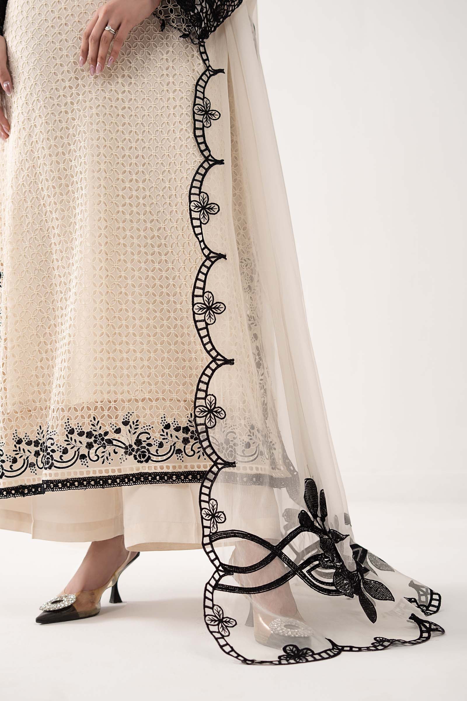 3 Piece Embroidered Chiffon Suit - Image 7
