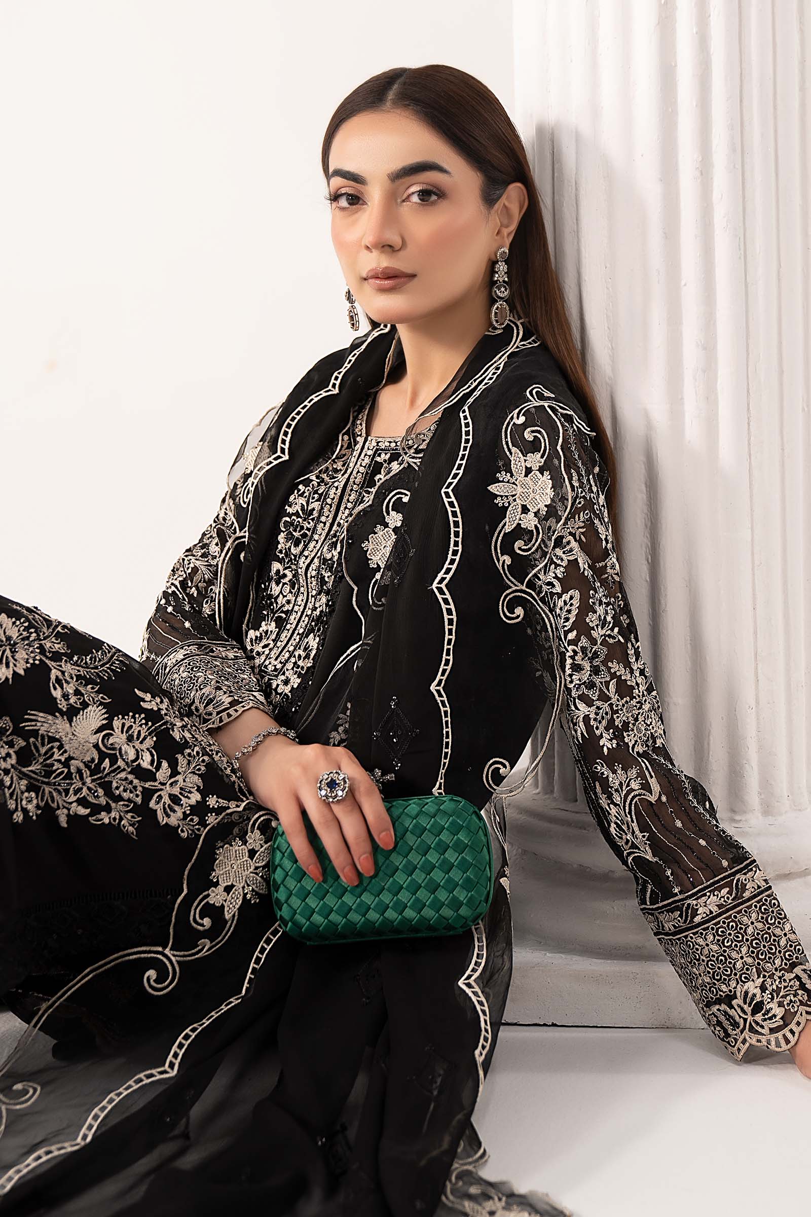 3 Piece Embroidered Chiffon Suit - Image 4