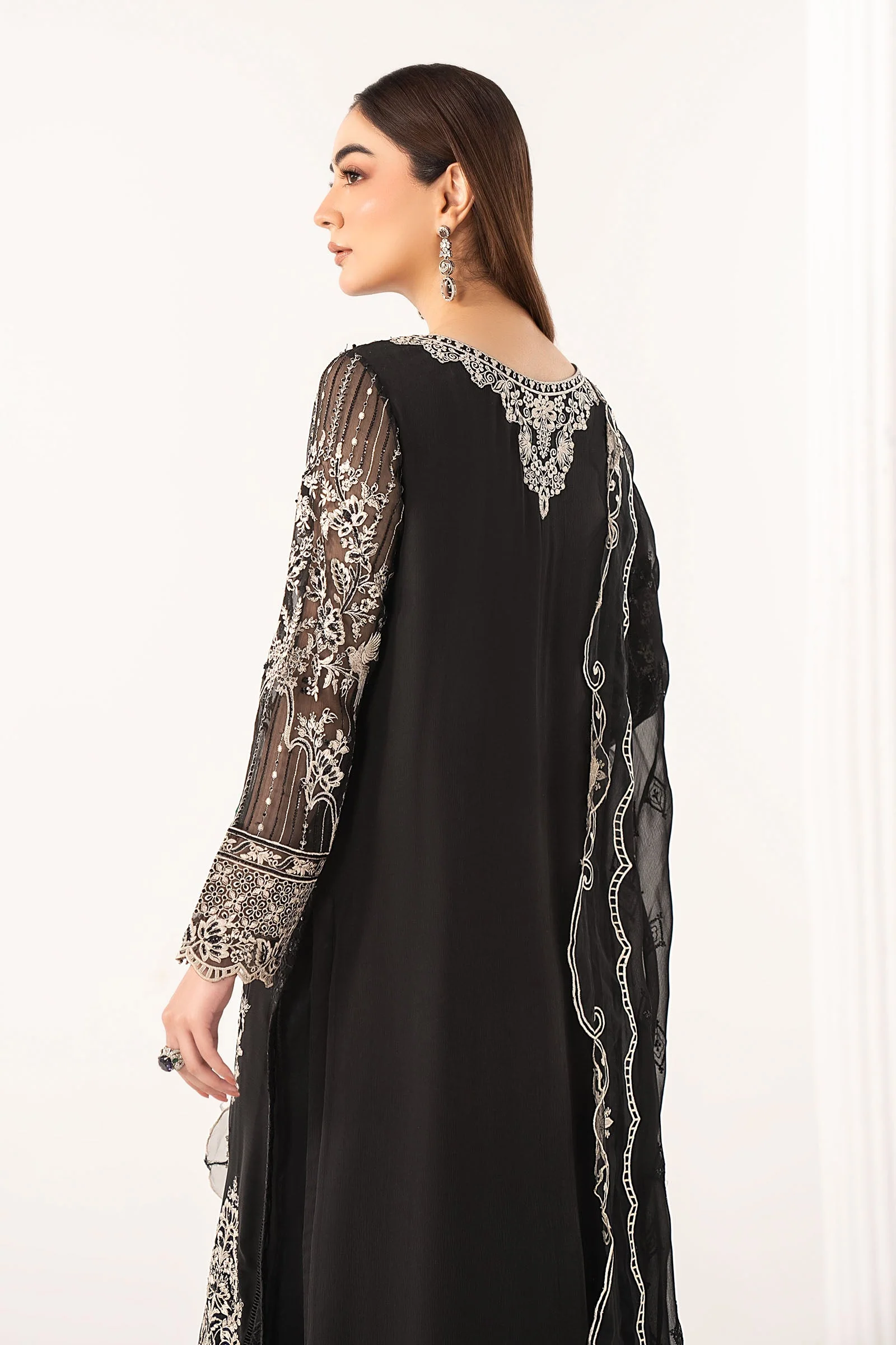 3 Piece Embroidered Chiffon Suit - Image 5