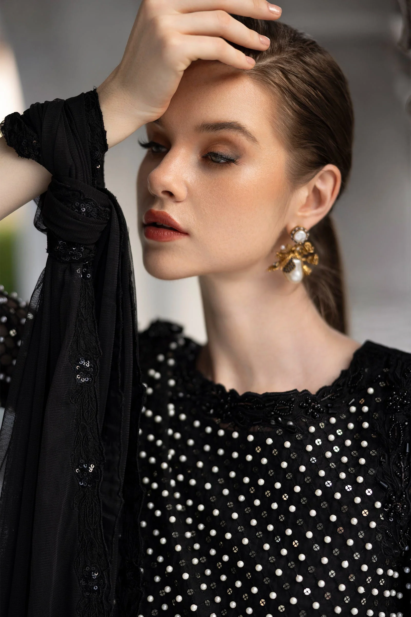 3 Piece Embroidered Organza Suit - Image 8