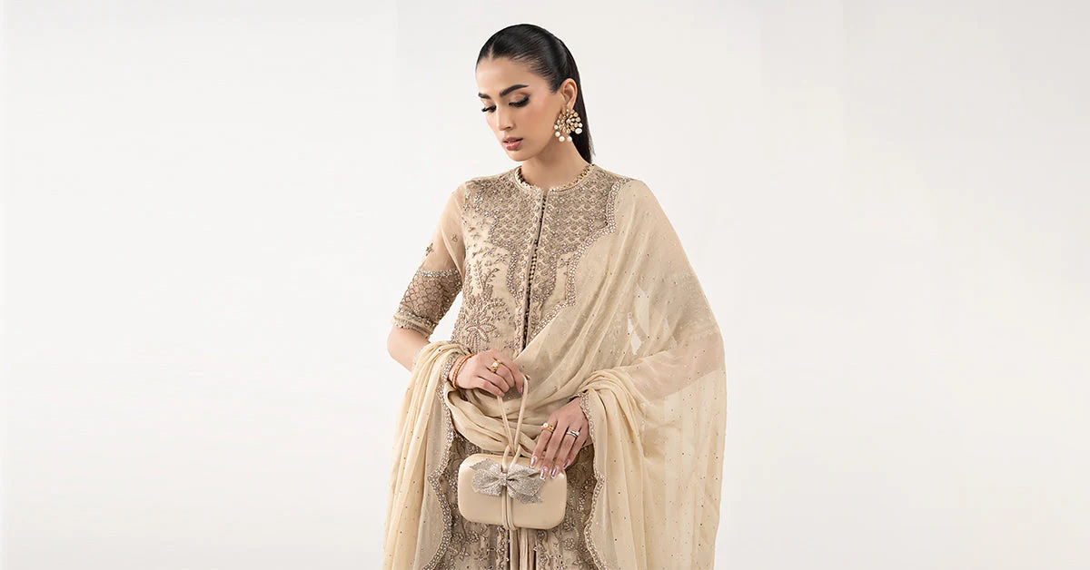 3 Piece Embroidered Organza Suit - Image 8
