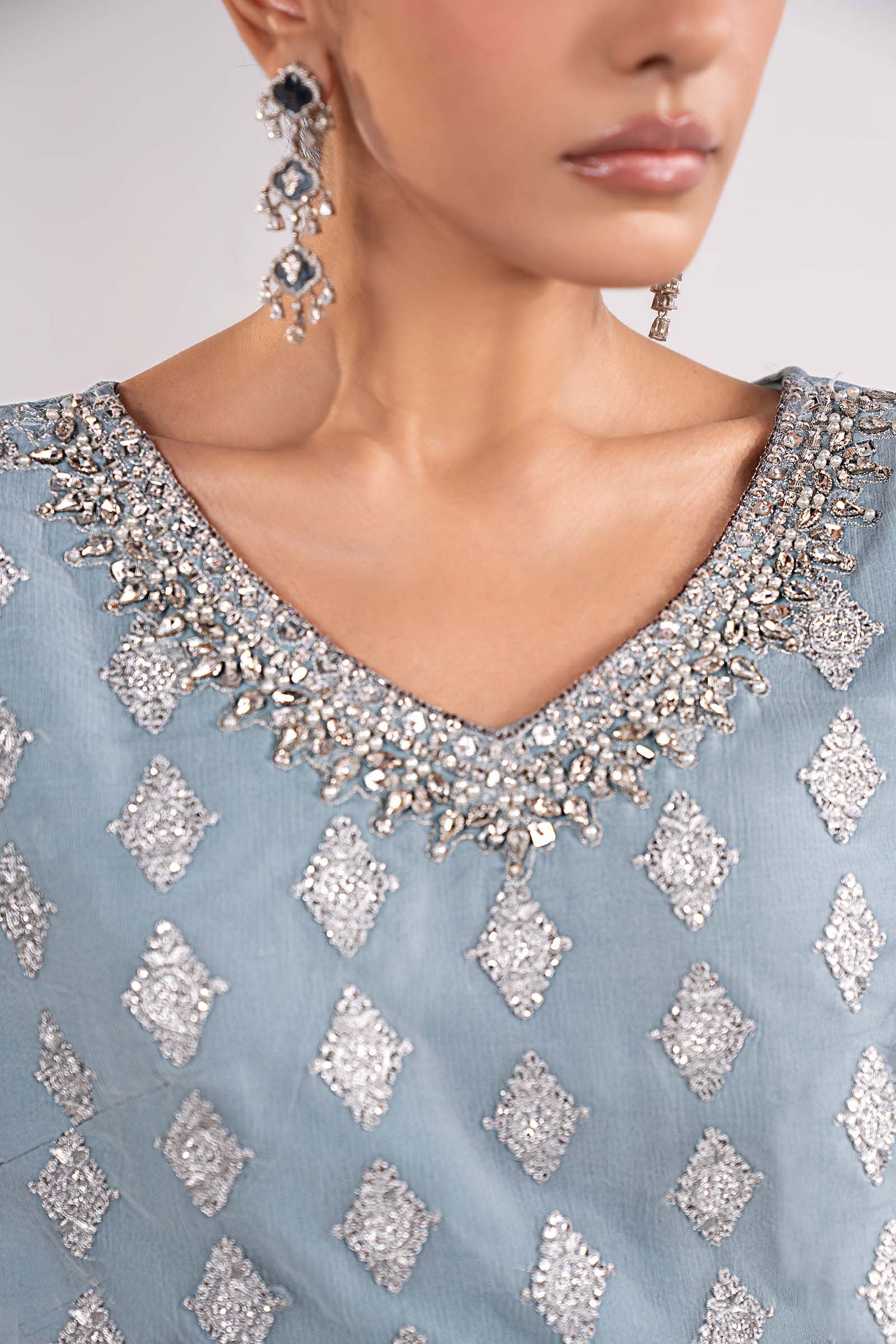 Embroidered Chiffon Saree - Image 3