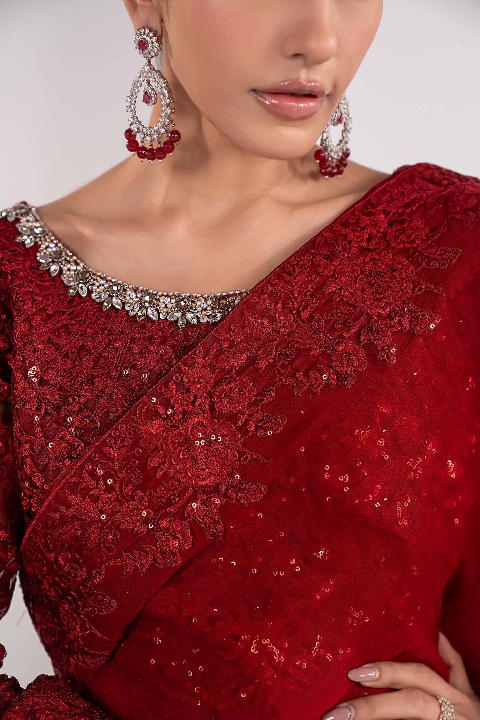 Embroidered Chiffon Saree - Image 4