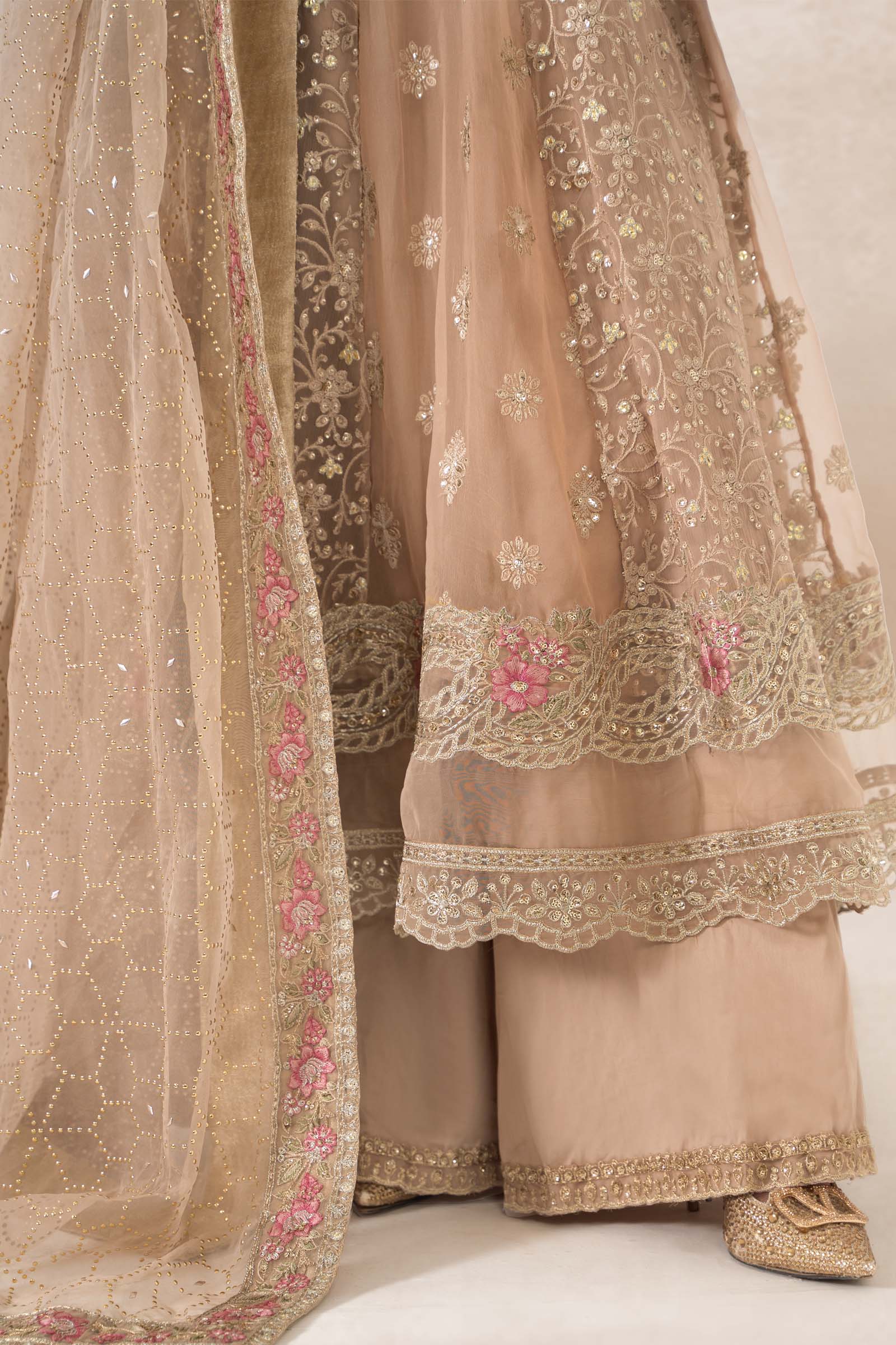 3 Piece Embroidered Bamber Chiffon Suit - Image 4