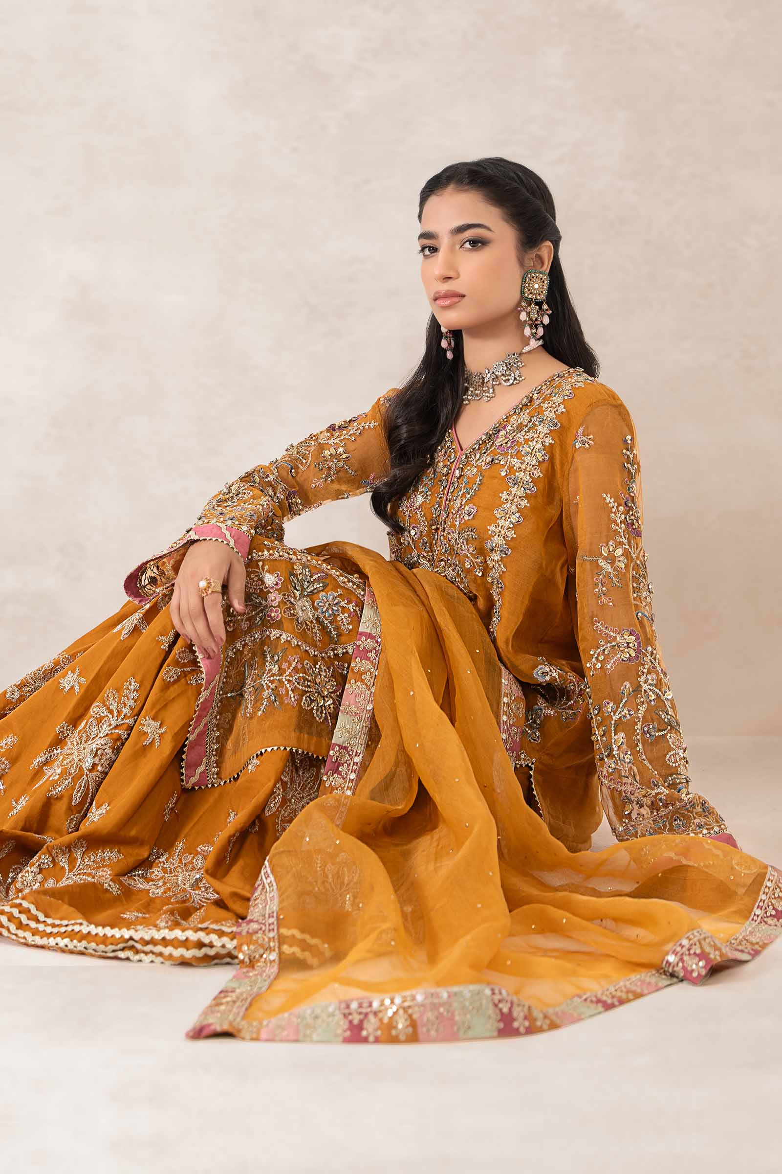 3 Piece Embellished Organza Suit - Image 3