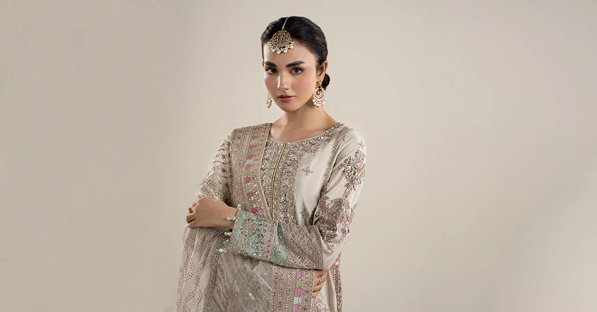 3 Piece Embroidered Bamber Raw Silk Suit - Image 7