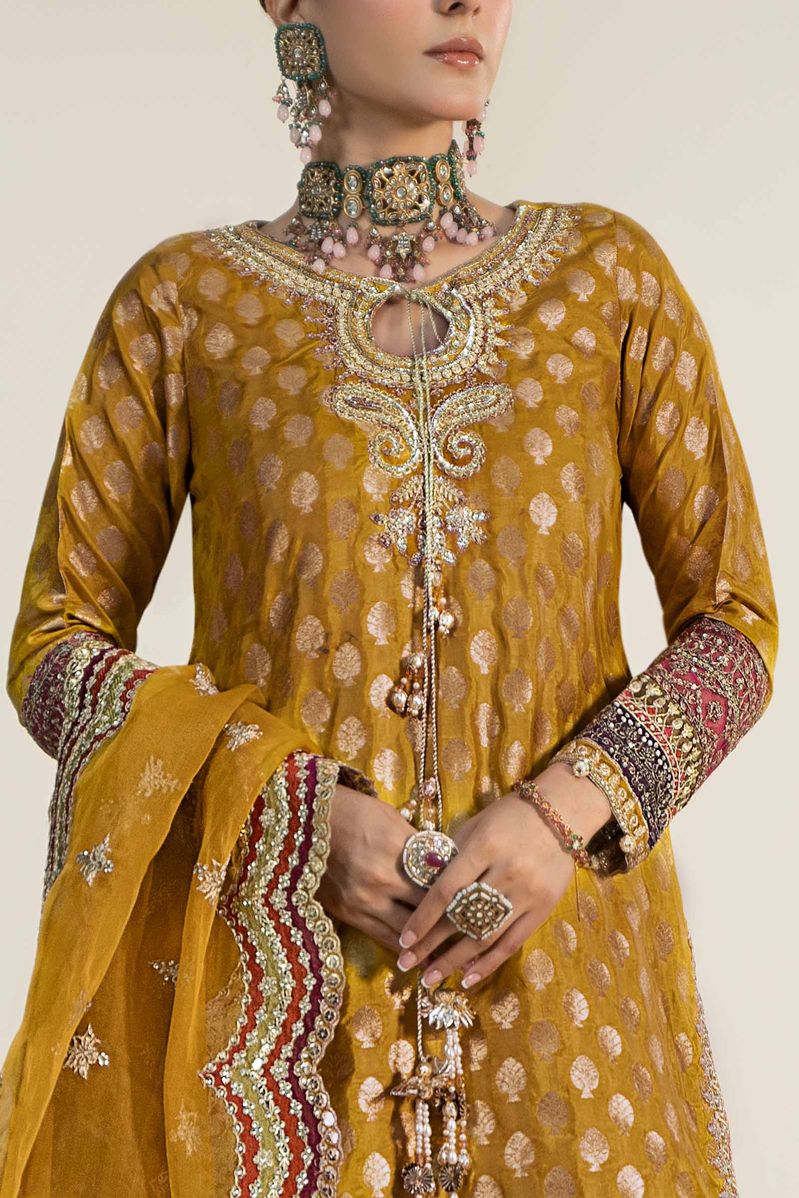 3 Piece Embroidered Jacquard Suit - Image 5
