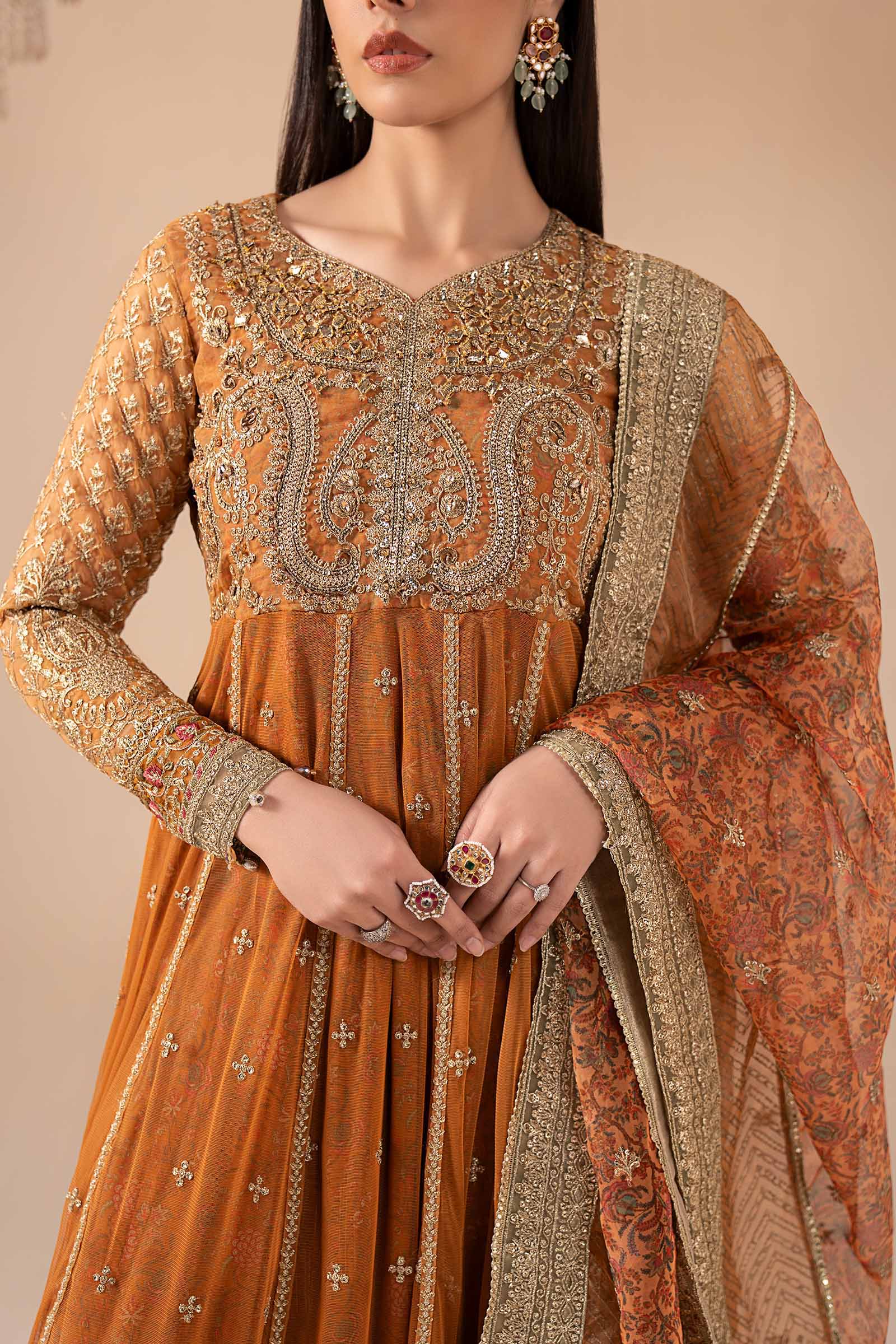 3 Piece Embroidered Net Suit - Image 4