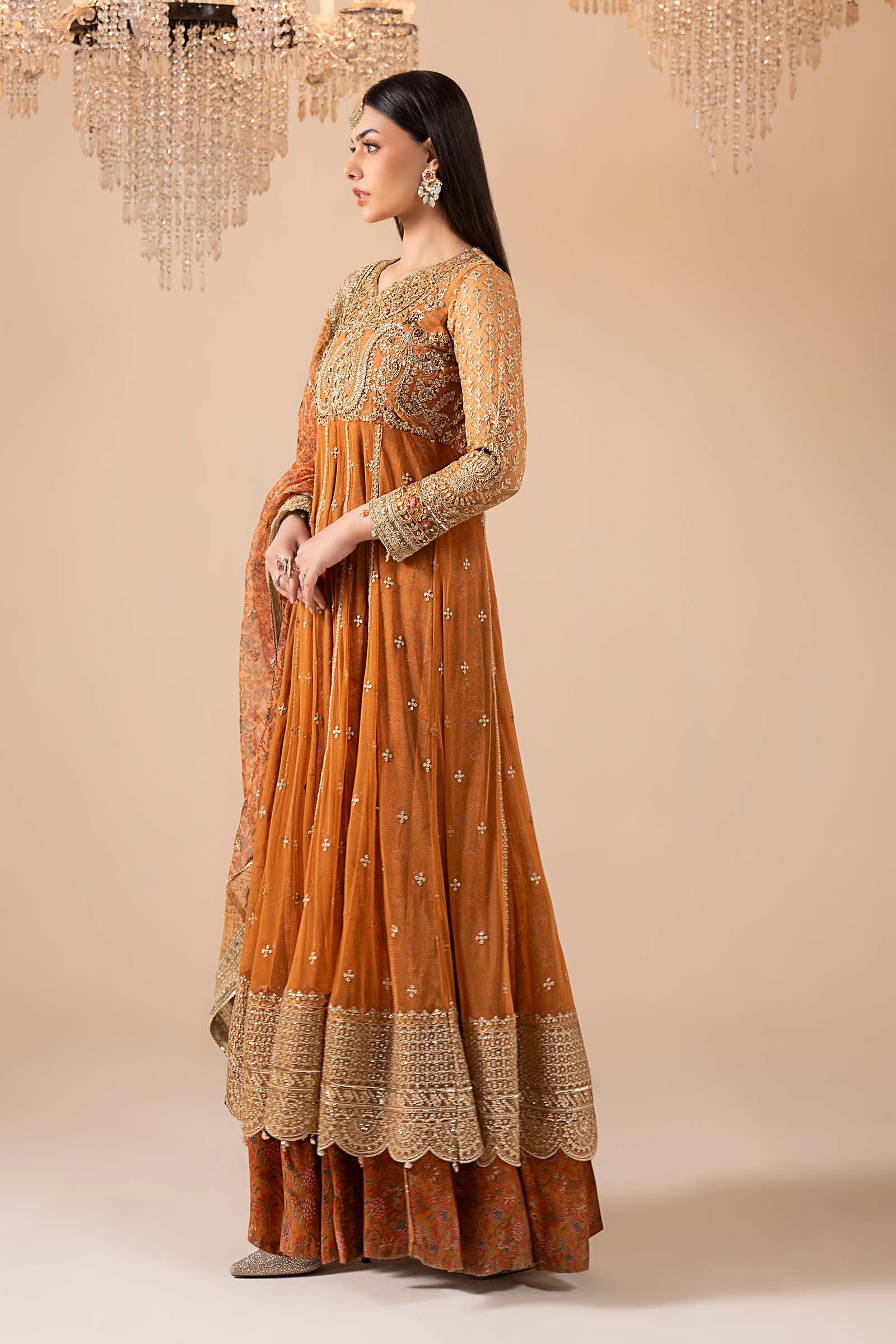 3 Piece Embroidered Net Suit - Image 8