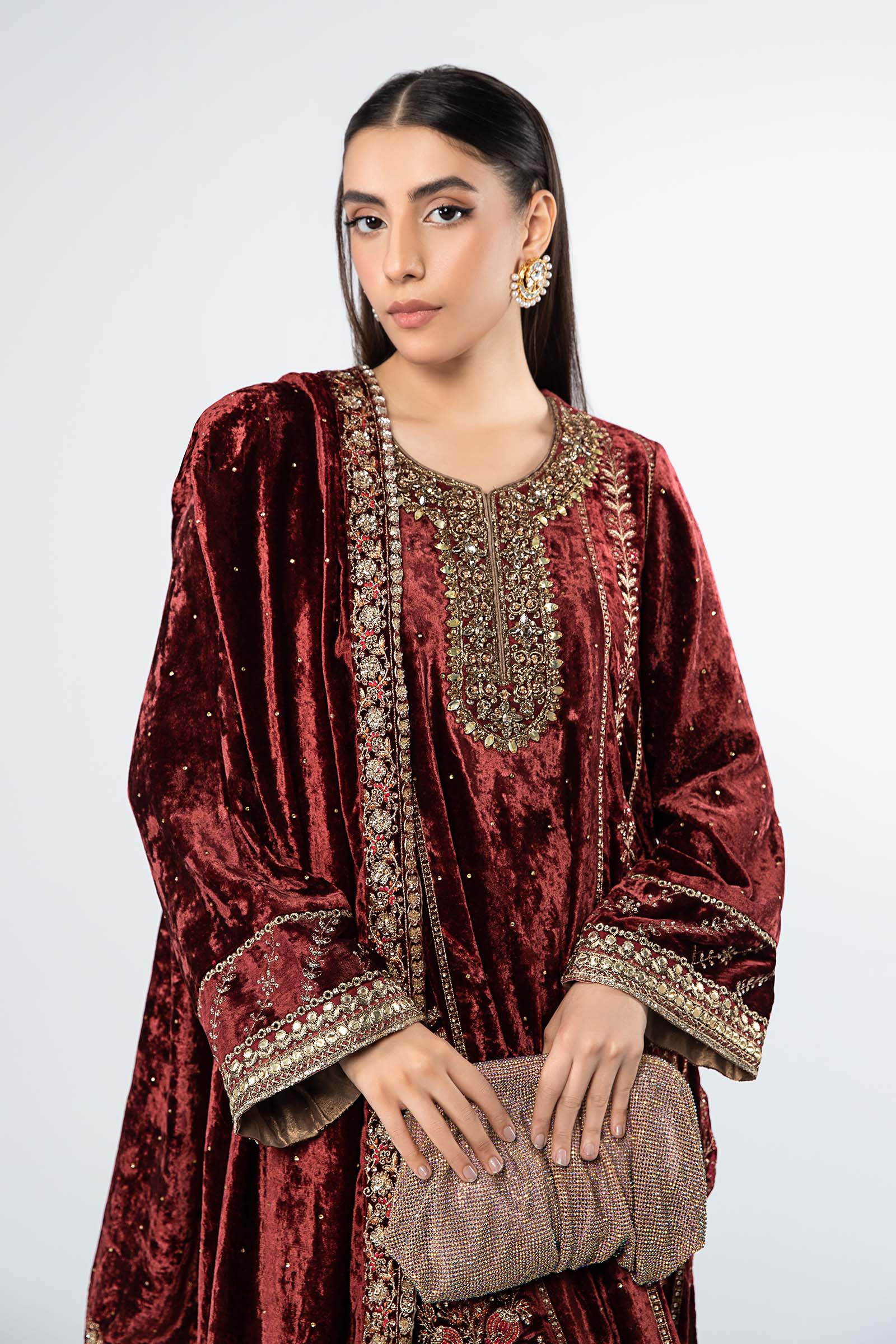 3 Piece Embroidered Velvet Suit - Image 2