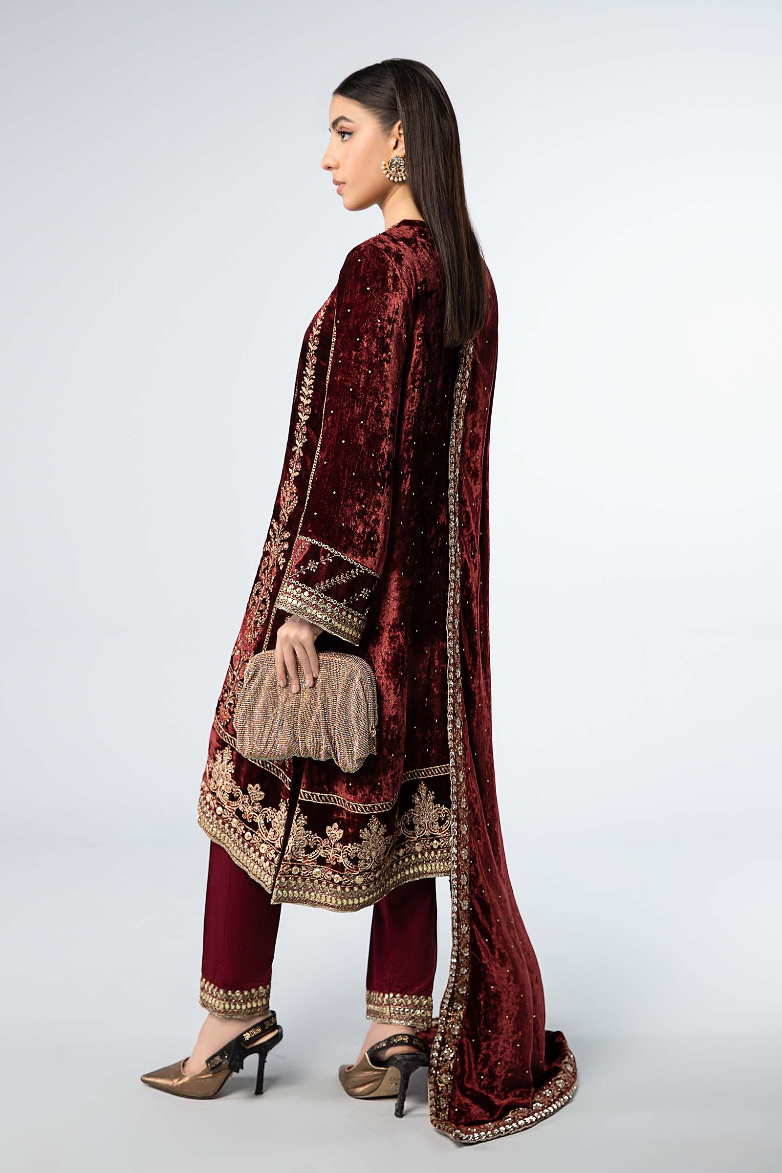 3 Piece Embroidered Velvet Suit - Image 5