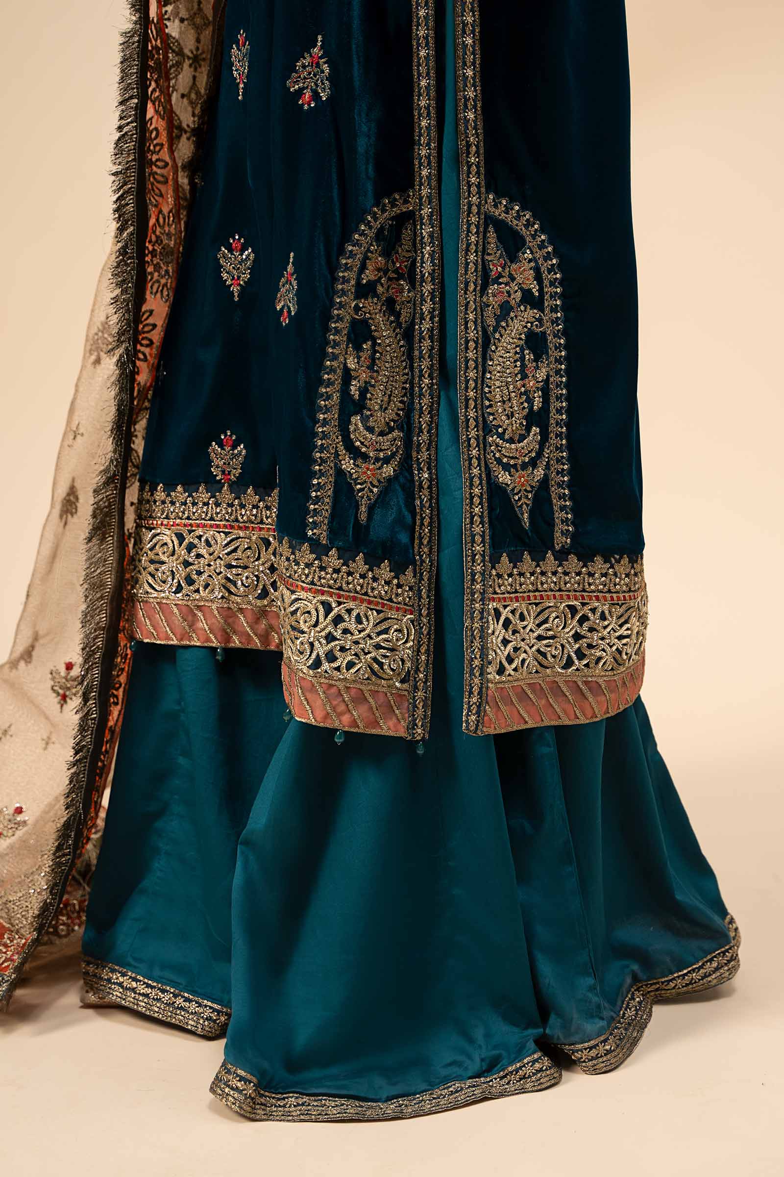 3 Piece Embroidered Velvet Suit - Image 5