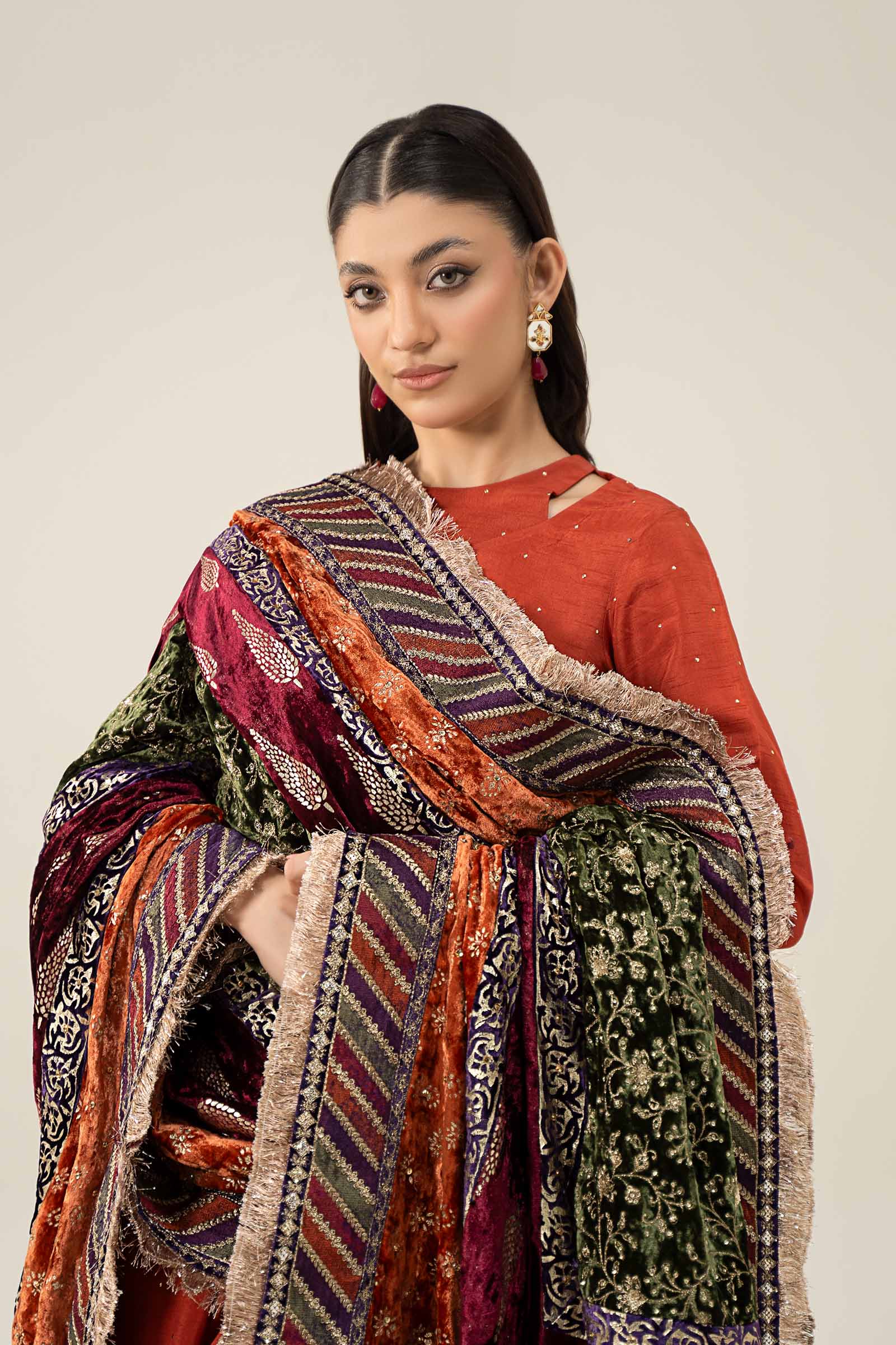 3 Piece Embroidered Raw Silk Suit - Image 2