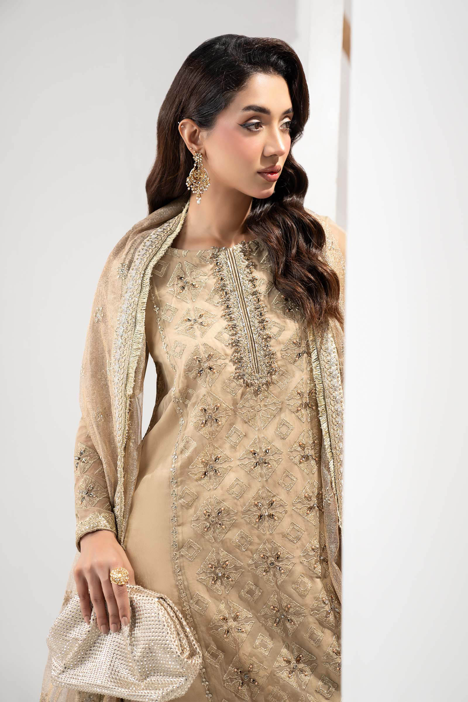 3 Piece Embroidered Organza Suit - Image 2