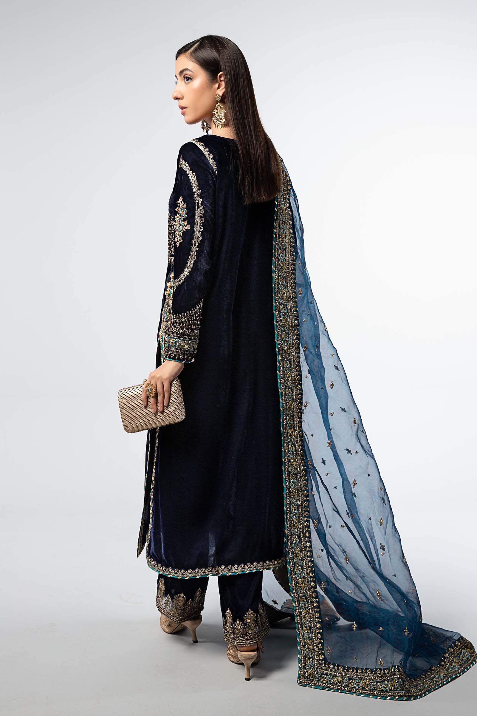3 Piece Embroidered Velvet Suit - Image 5