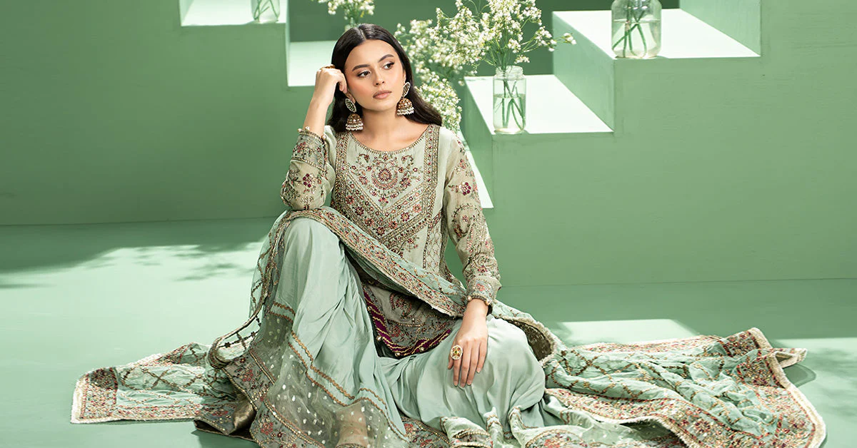3 Piece Embroidered Silk Cotton Net Suit - Image 6
