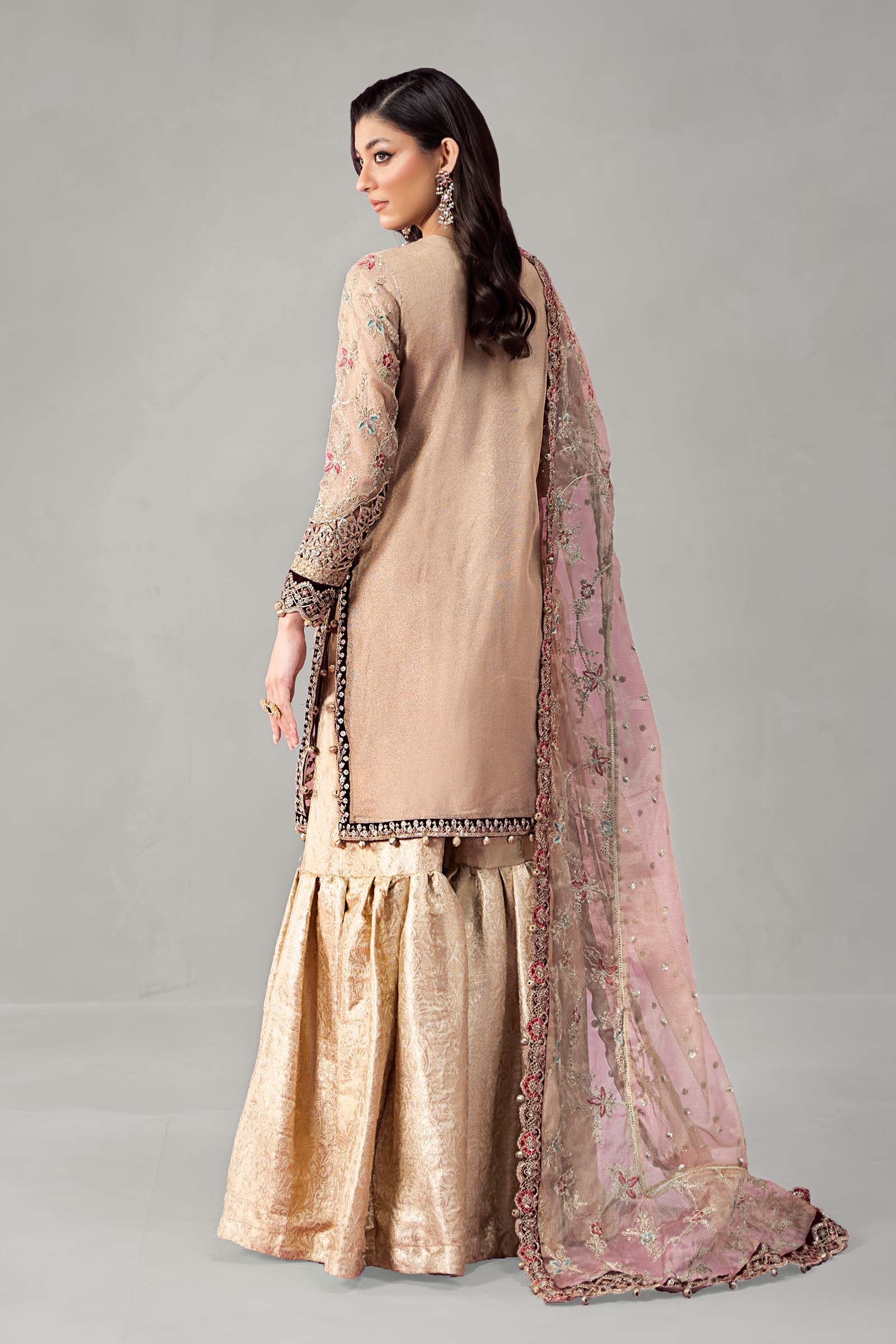3 Piece Embroidered Zari Net Suit - Image 5