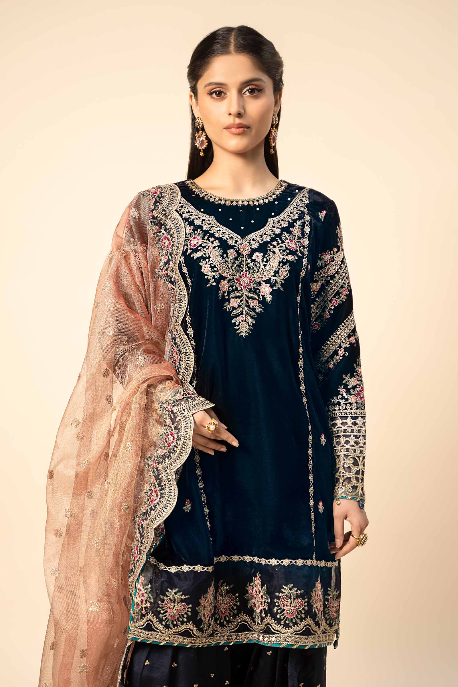 3 Piece Embroidered Velvet Suit - Image 3