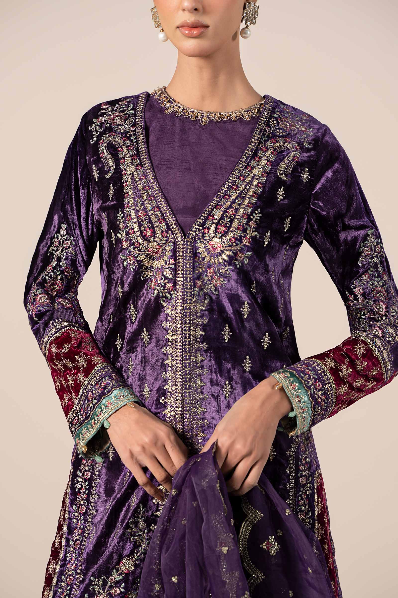 3 Piece Embroidered Velvet Suit - Image 5