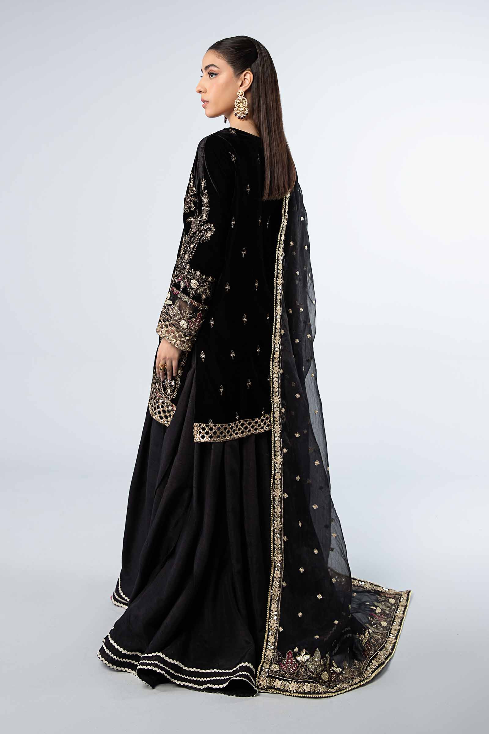 3 Piece Embroidered Velvet Suit - Image 5