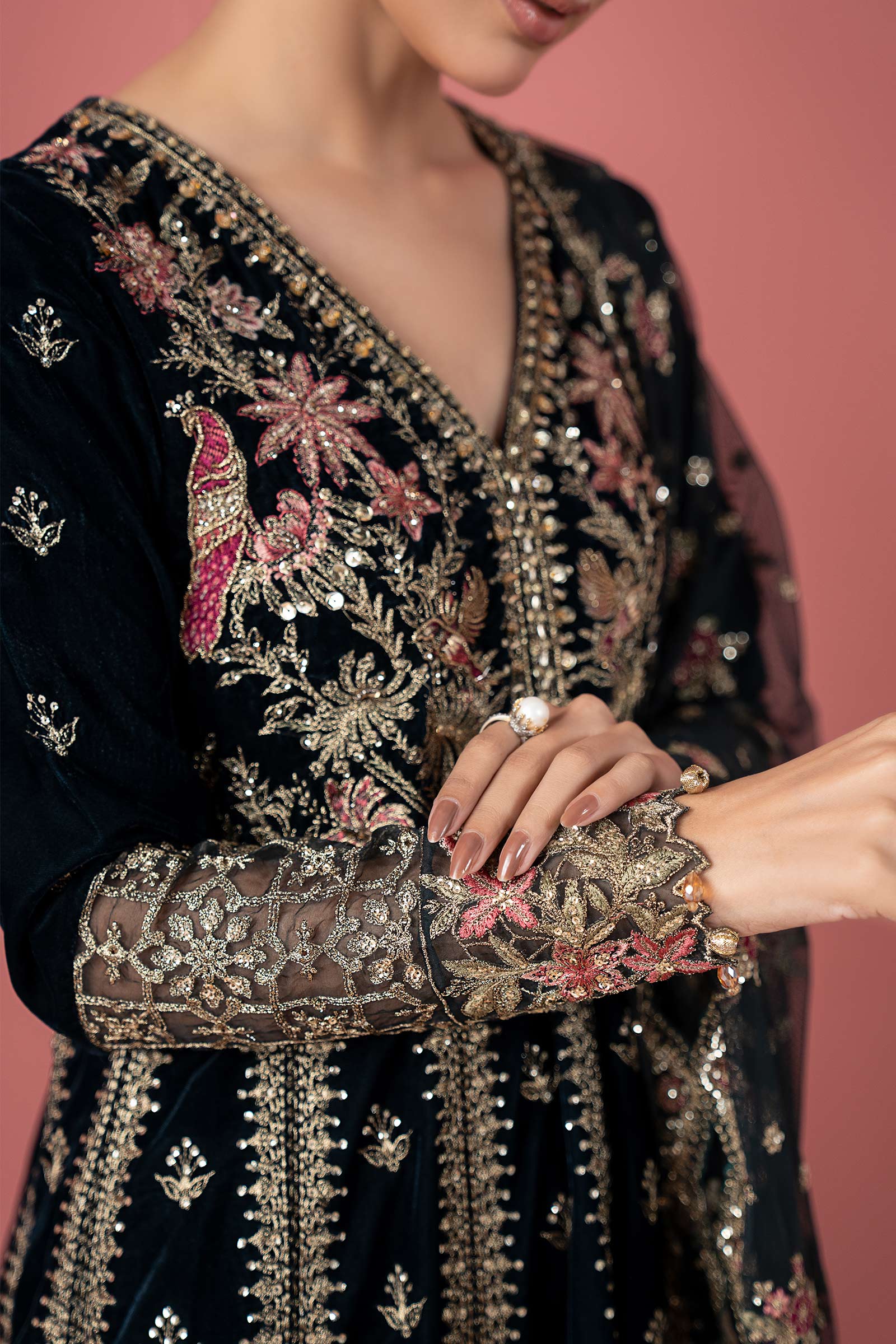 3 Piece Embroidered Velvet Suit - Image 5