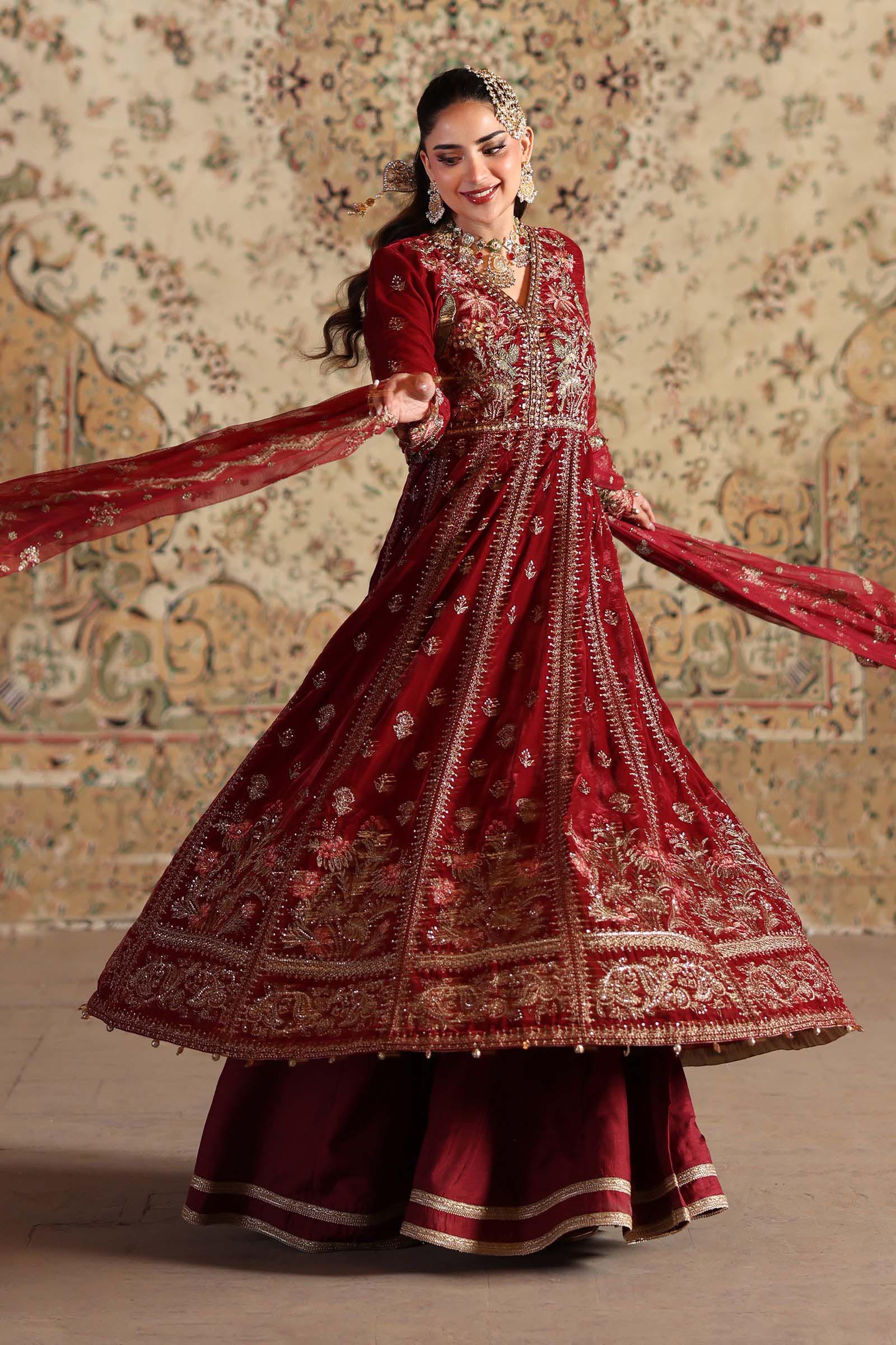3 Piece Embroidered Velvet Suit - Image 6