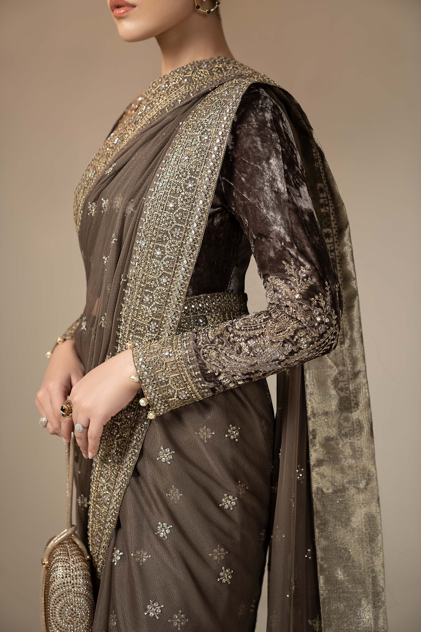 Embroidered Net Saree - Image 4