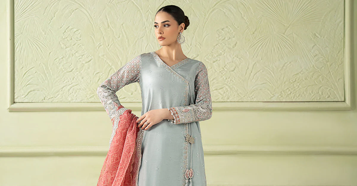 3 Piece Embroidered Raw Silk Suit - Image 10