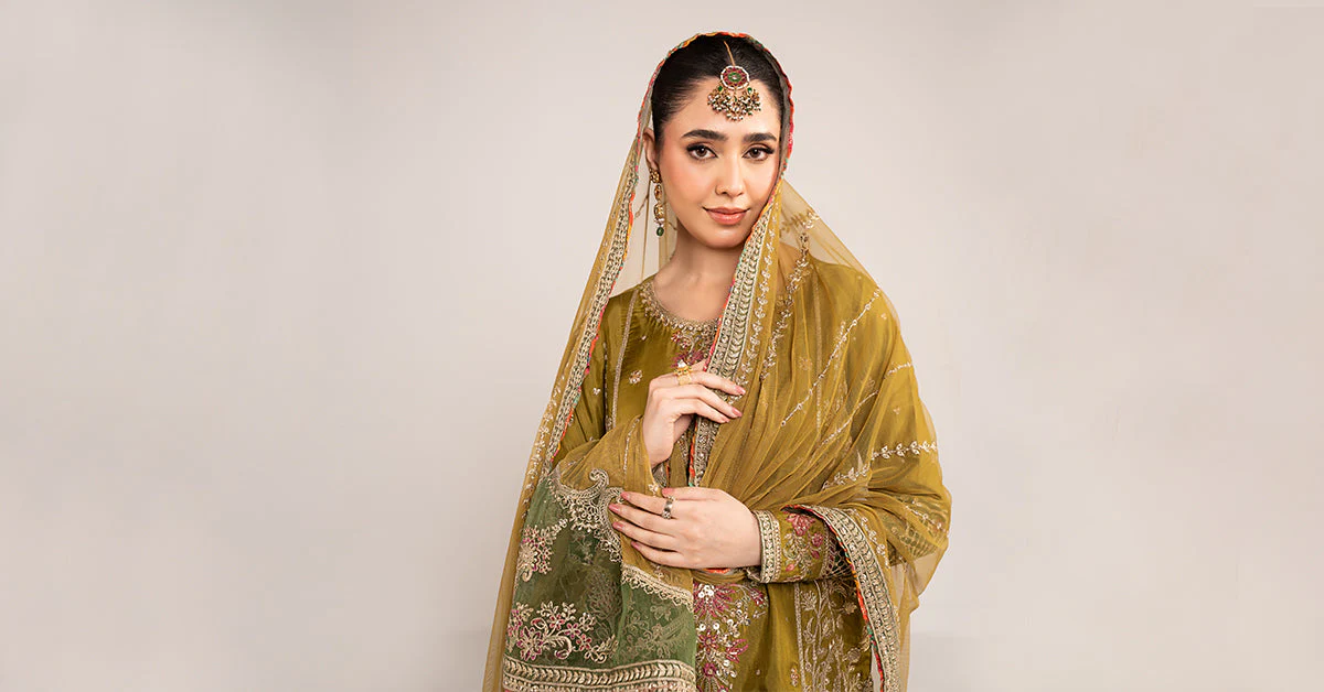 3 Piece Embroidered Raw Silk Suit - Image 9