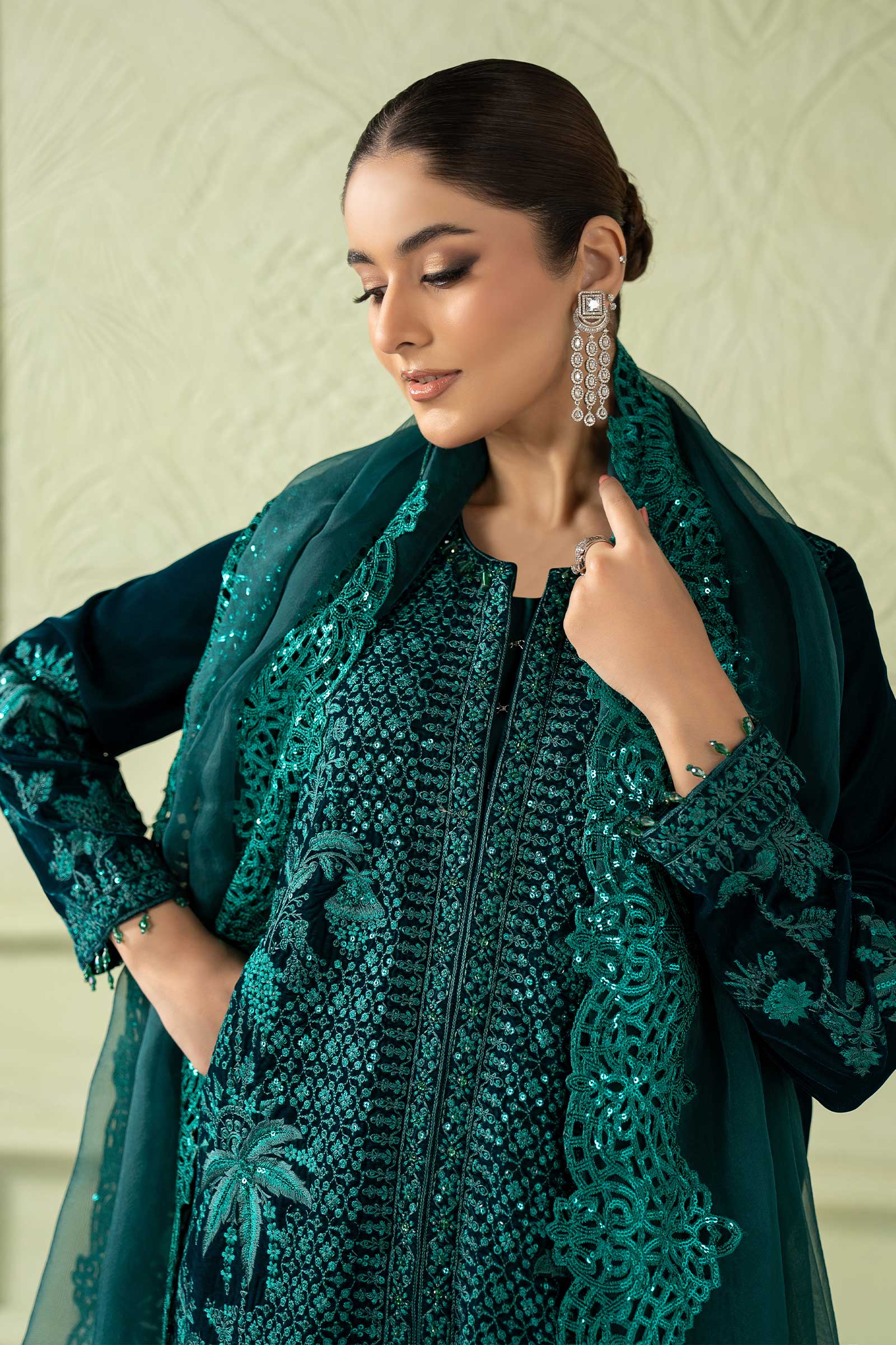 3 Piece Embroidered Velvet Suit - Image 2
