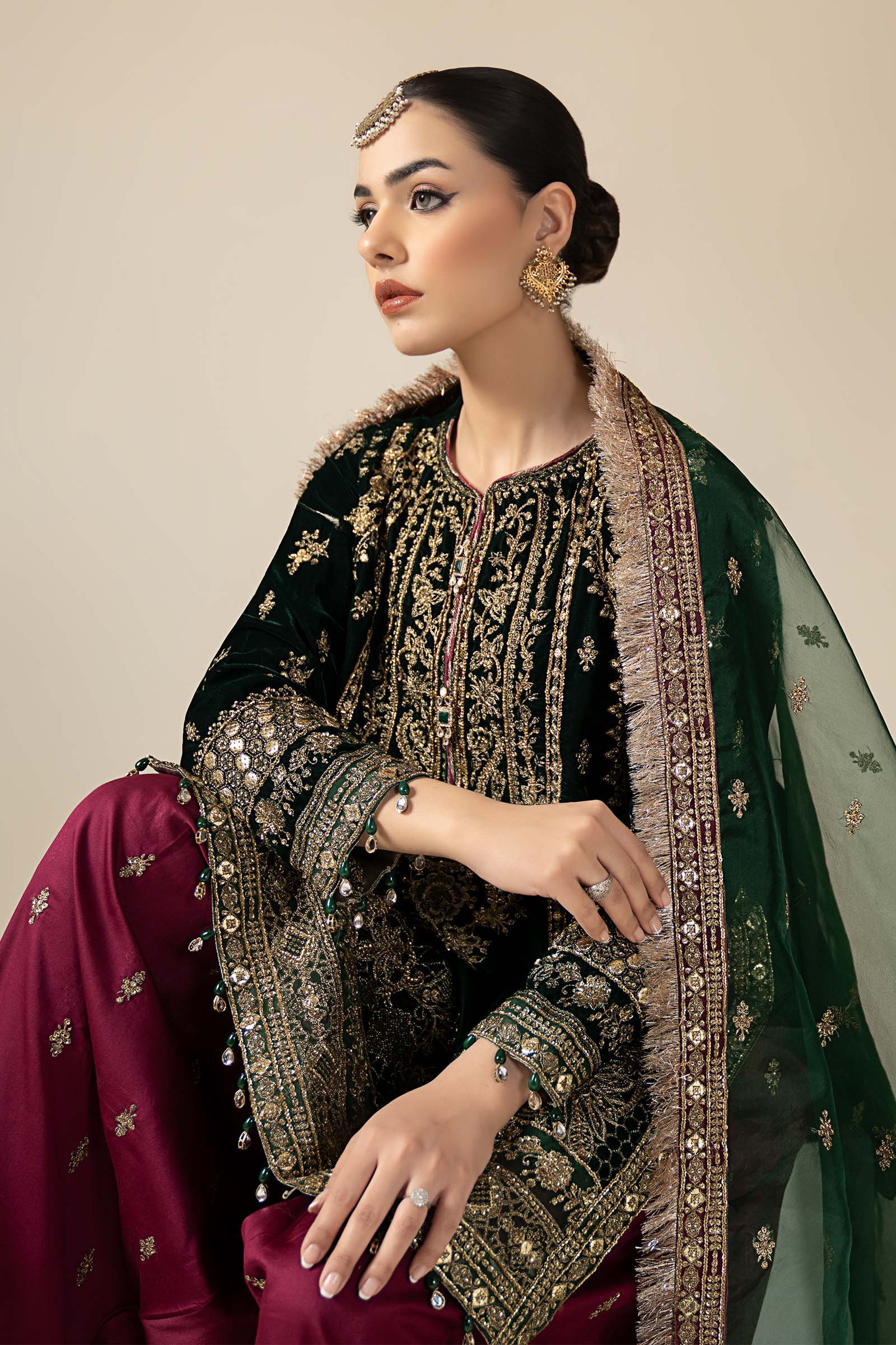 3 Piece Embroidered Velvet Suit - Image 2