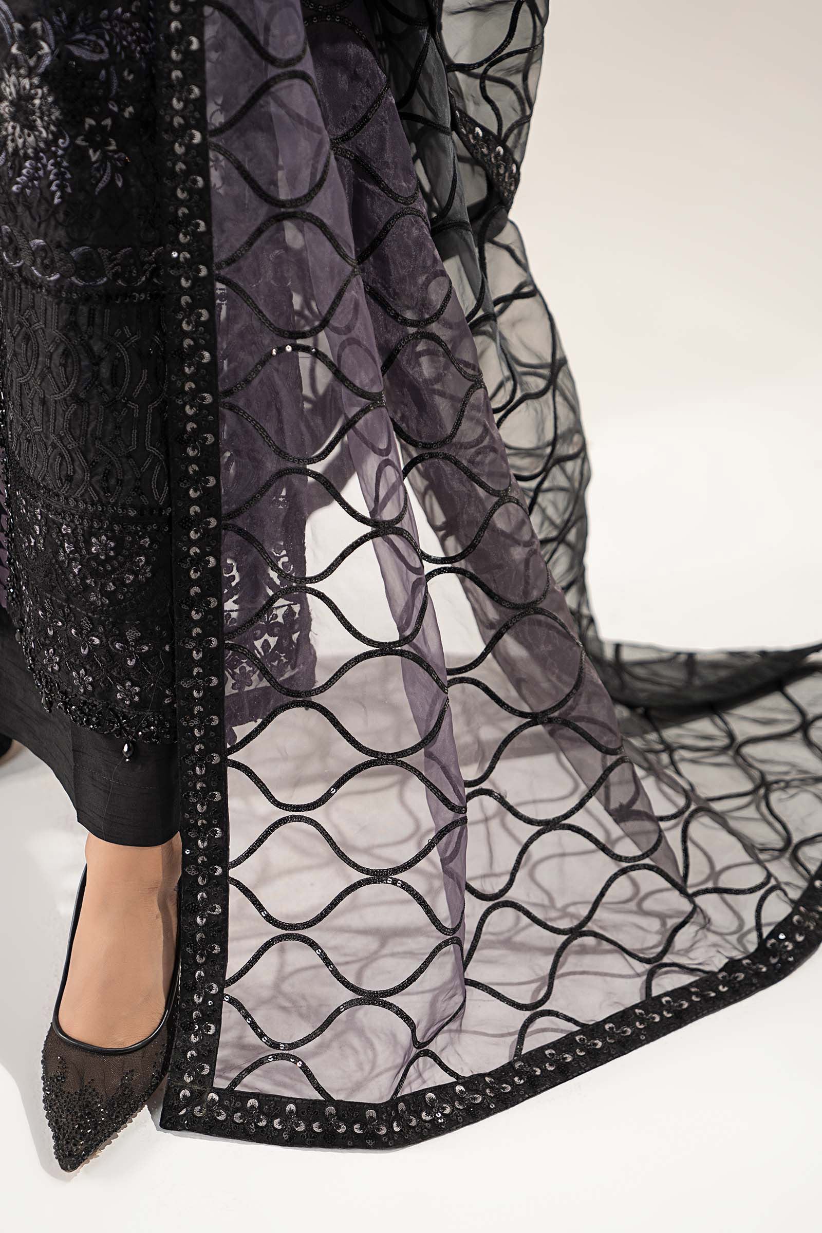 3 Piece Embroidered Organza Suit - Image 10
