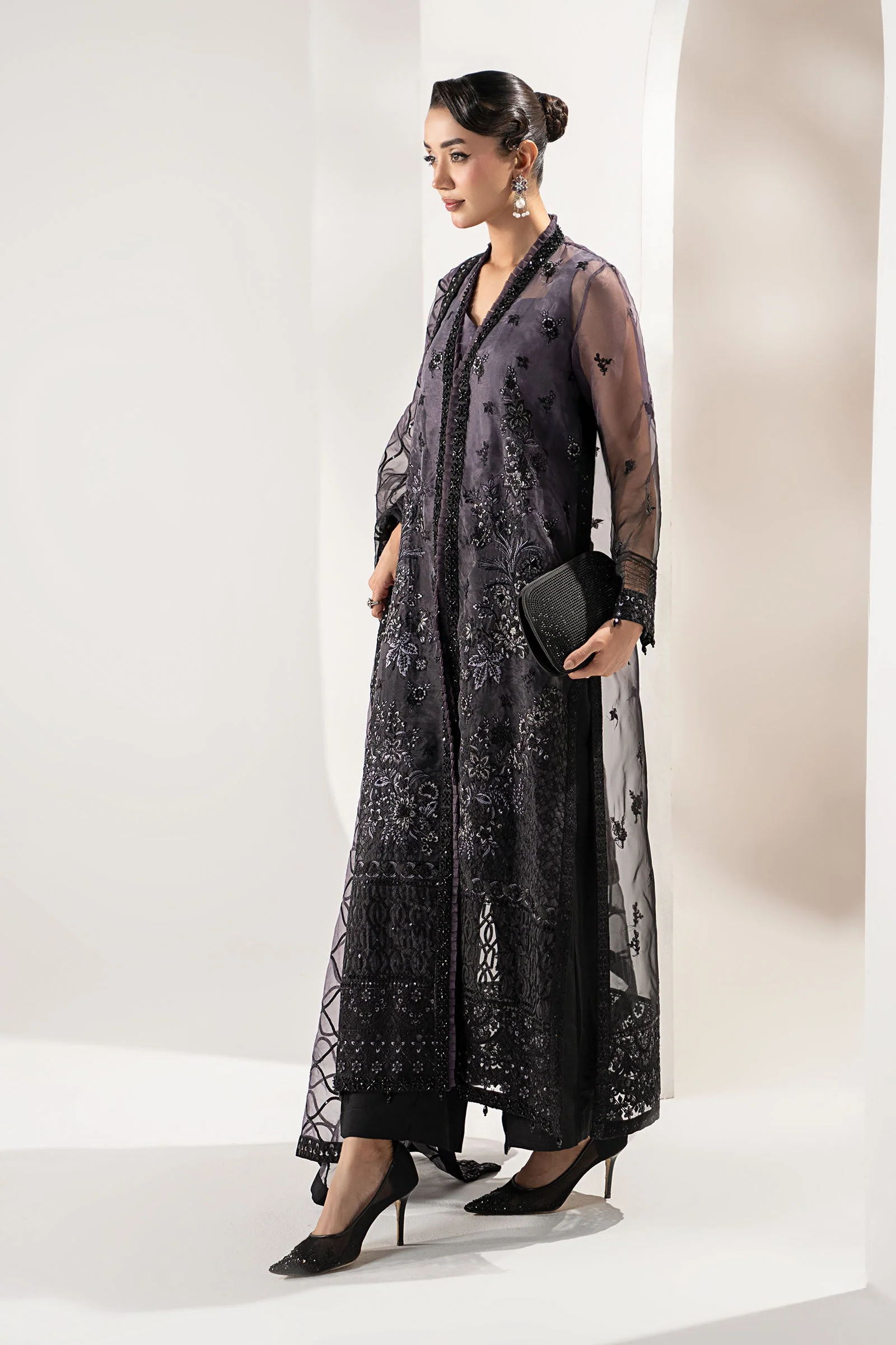 3 Piece Embroidered Organza Suit - Image 7