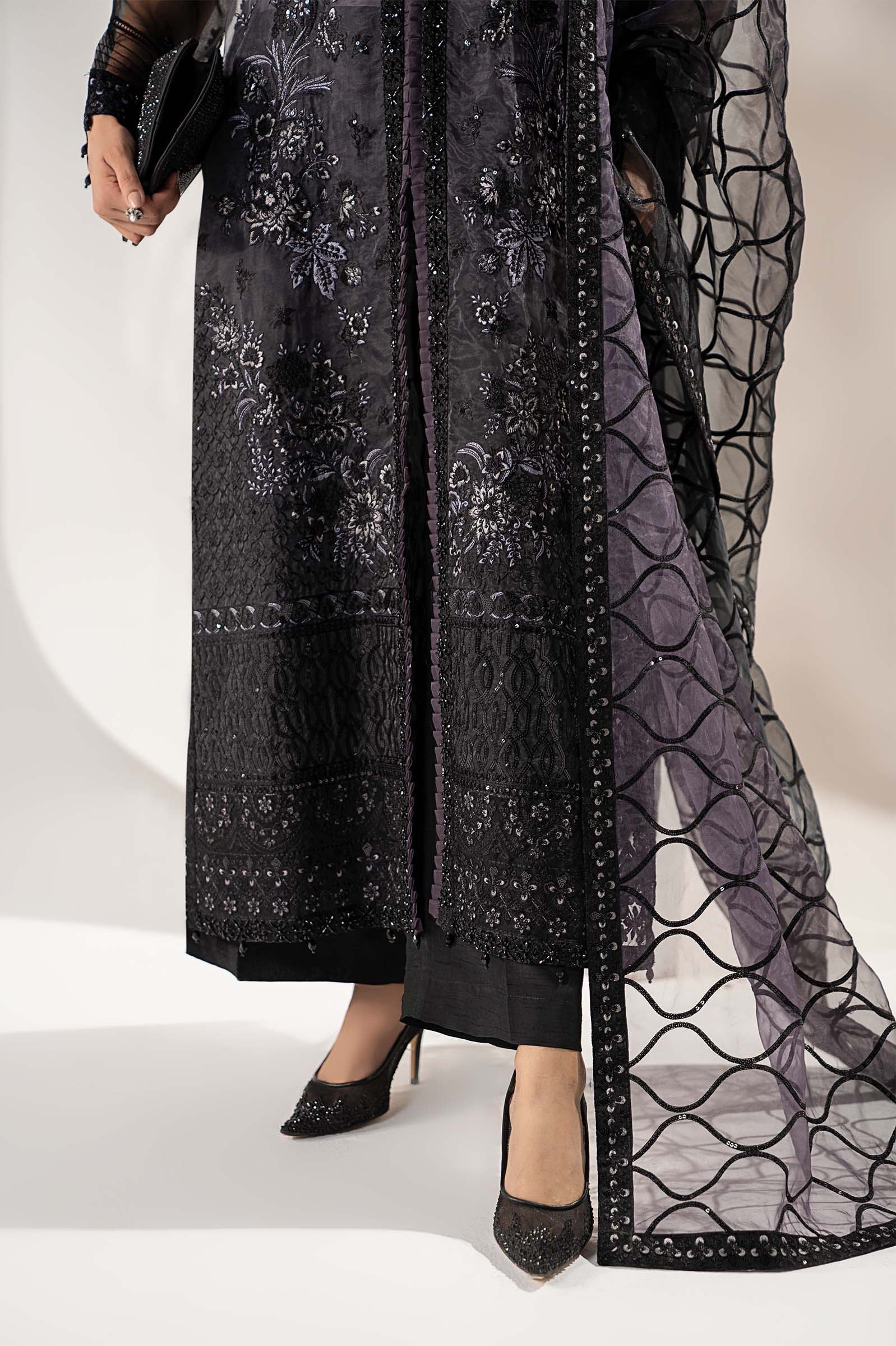 3 Piece Embroidered Organza Suit - Image 9