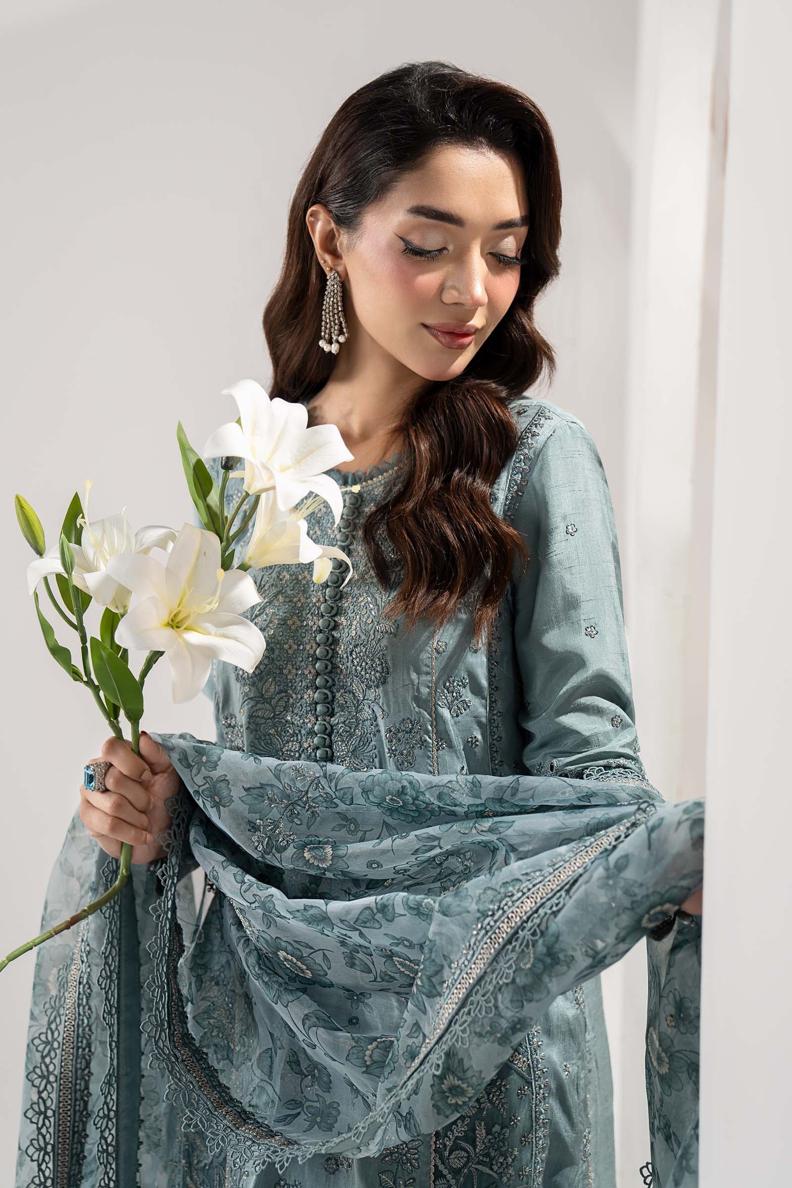 3 Piece Embroidered Raw Silk Suit - Image 3