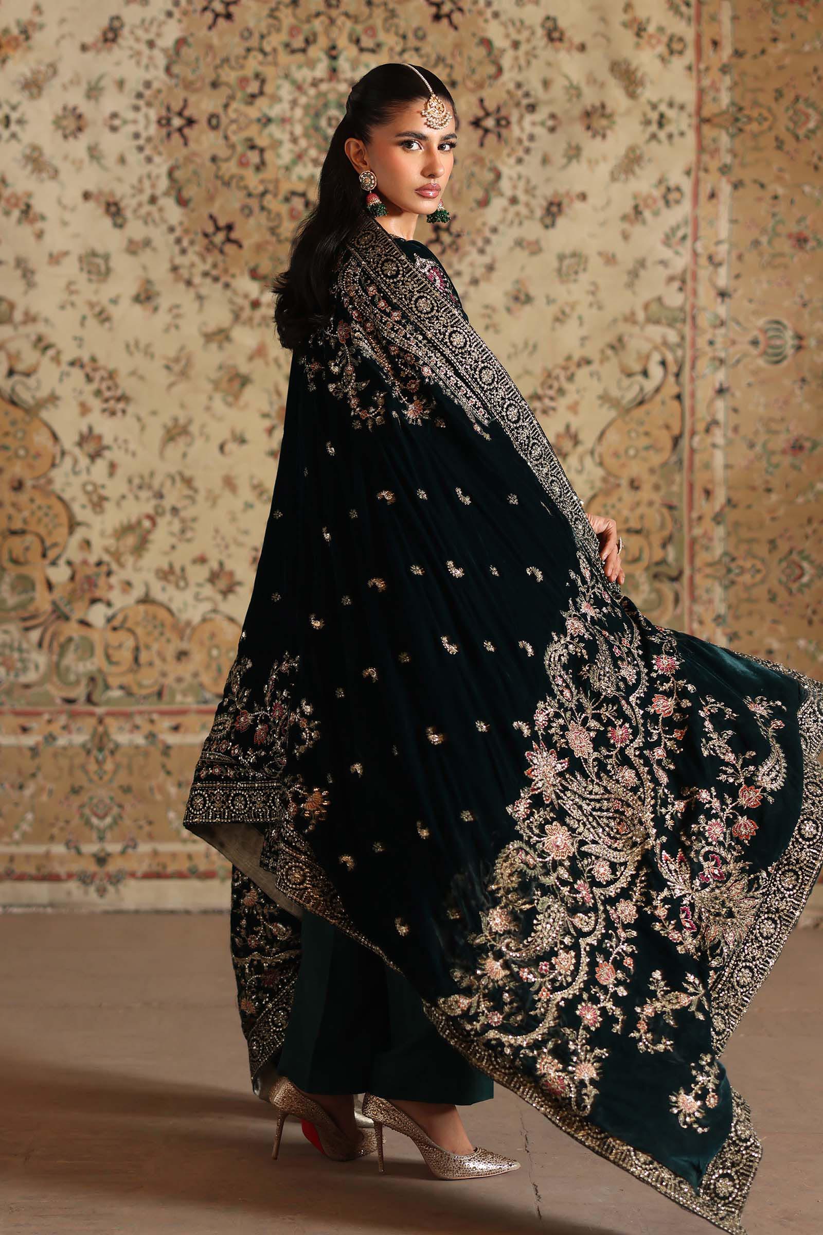 3 Piece Embroidered Velvet Suit - Image 10
