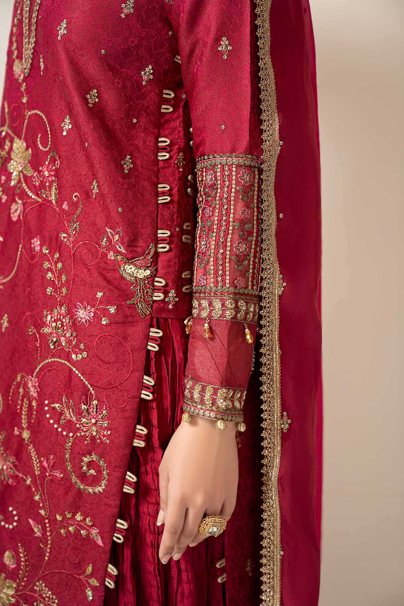 3 Piece Embroidered Jacquard Suit - Image 5