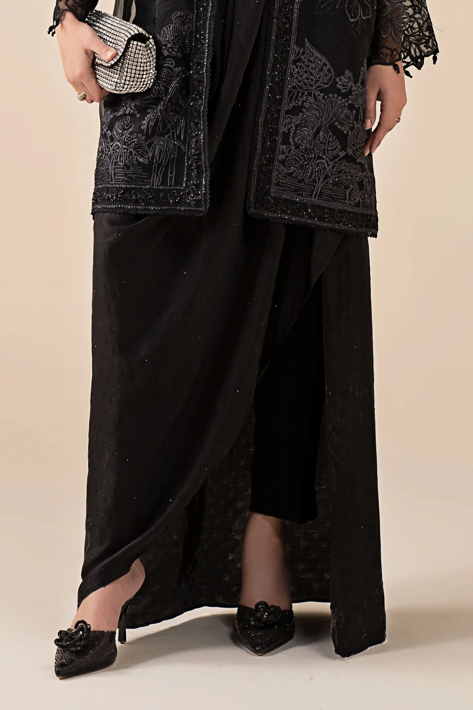 4 Piece Embroidered Organza Suit - Image 5