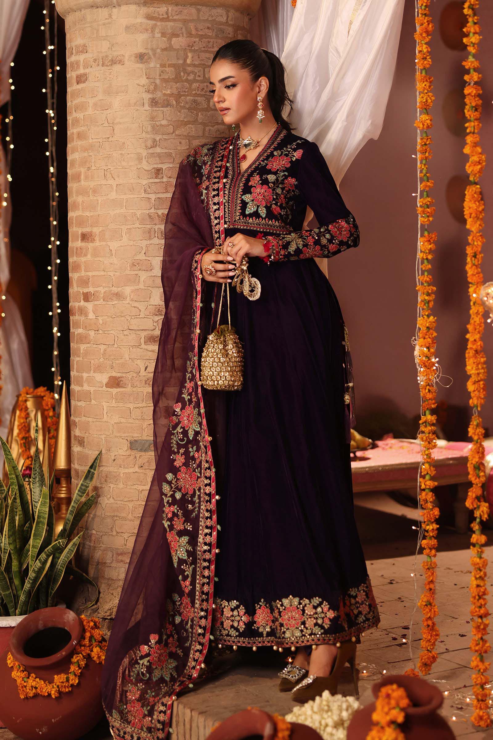 3 Piece Embroidered Velvet Suit - Image 3