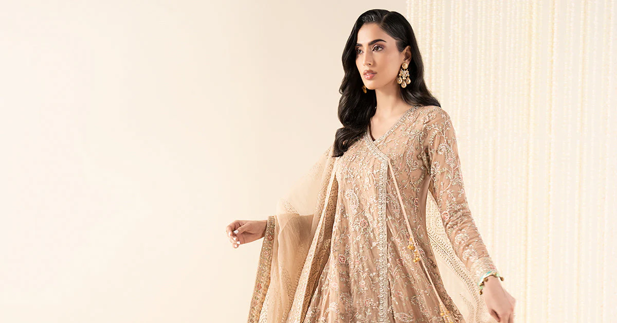3 Piece Embroidered Net Suit - Image 9