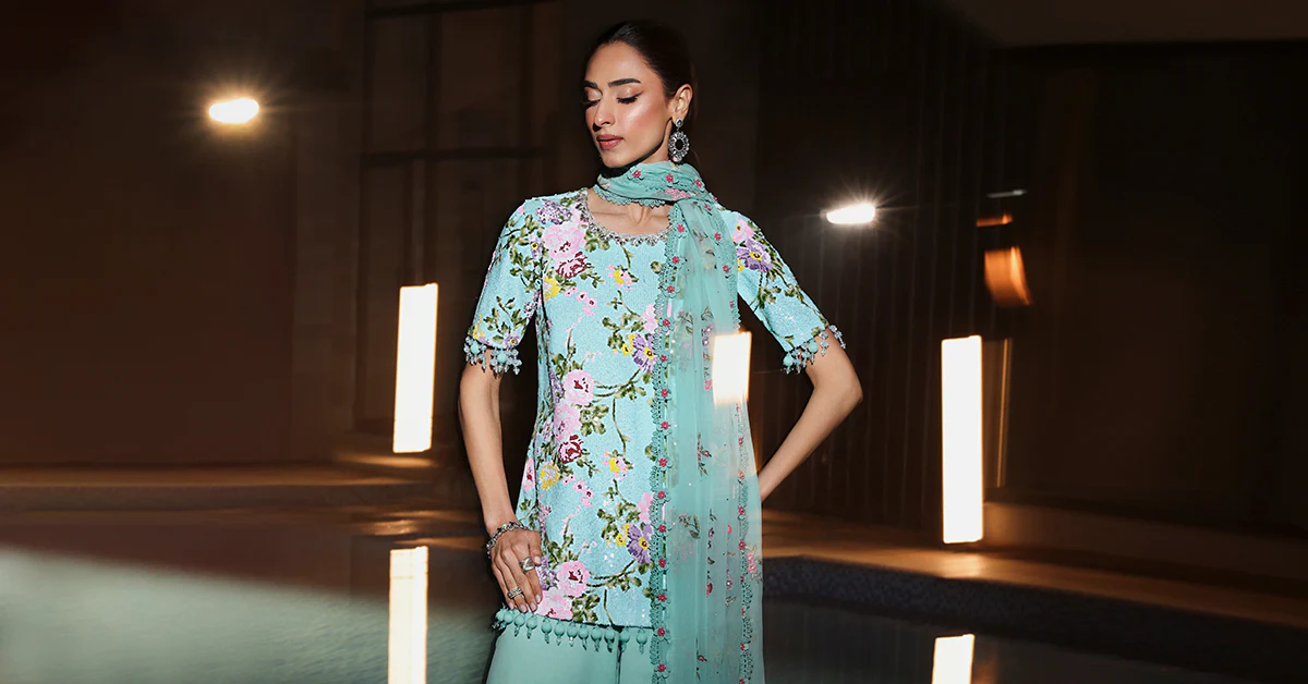 3 Piece Embroidered Net Suit - Image 10