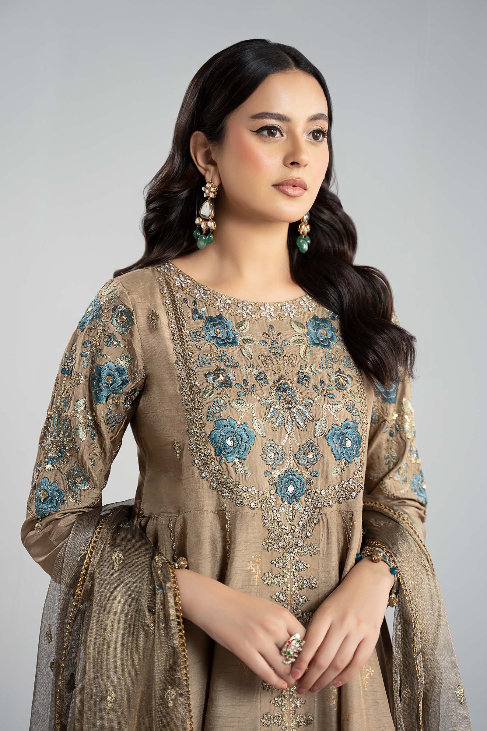 3 Piece Embroidered Raw Silk Suit - Image 4