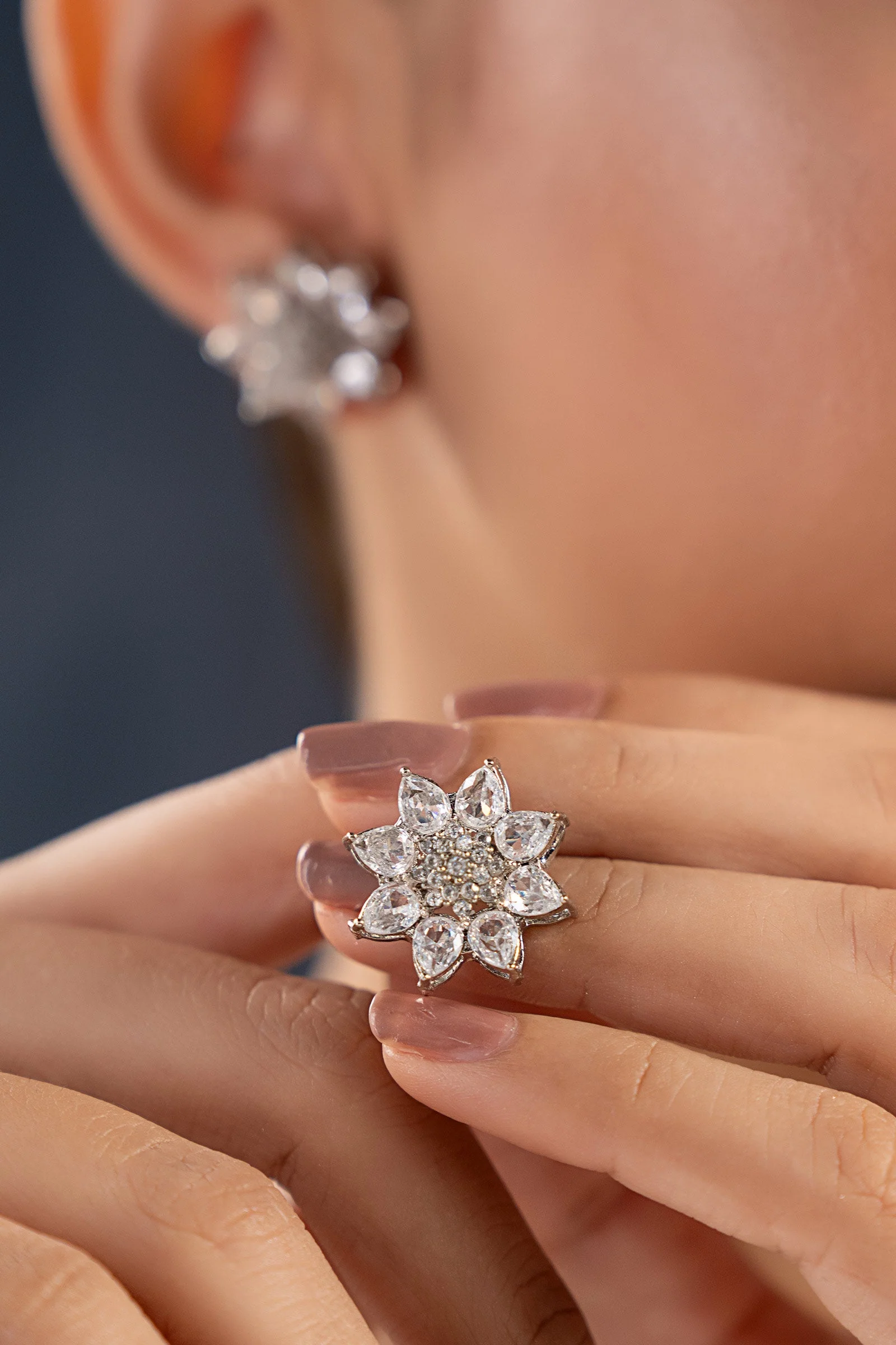 Snovia Studs - Image 2